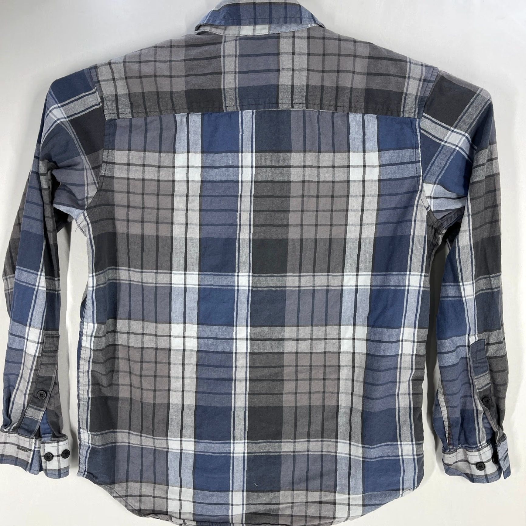 Vintage Columbia Button-Up Shirt Men M Blue Gray Plaid Outdoor Casual LightWeight All Seasons Button Closure Long Sleeve Regular Fit Collared Size US M / EU 48-50 / 2 - 3 Thumbnail