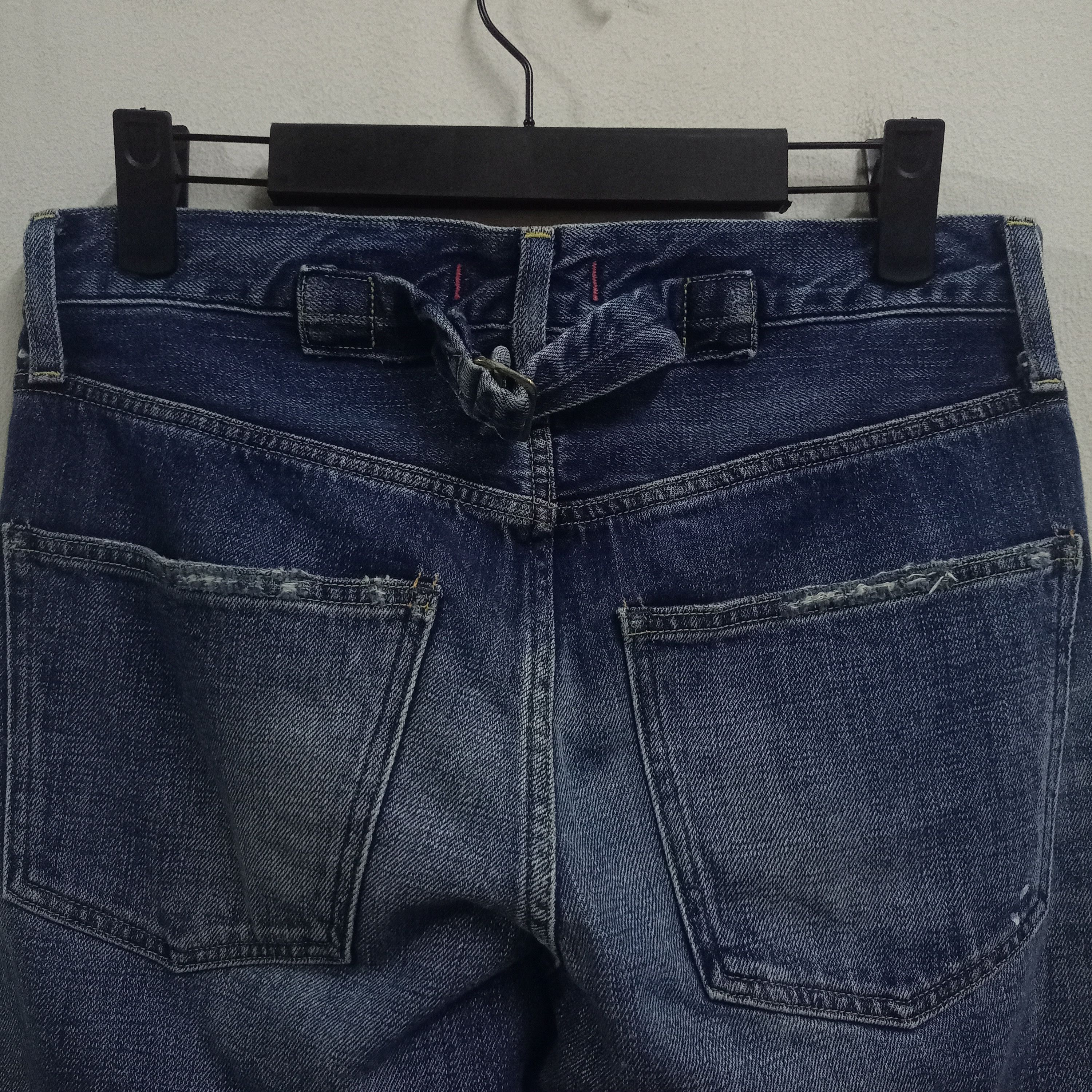 Japanese Brand Vintage Japanese Brand Buckle Back Painted Splattered Jeans Size US 28 / EU 44 - 6 Thumbnail