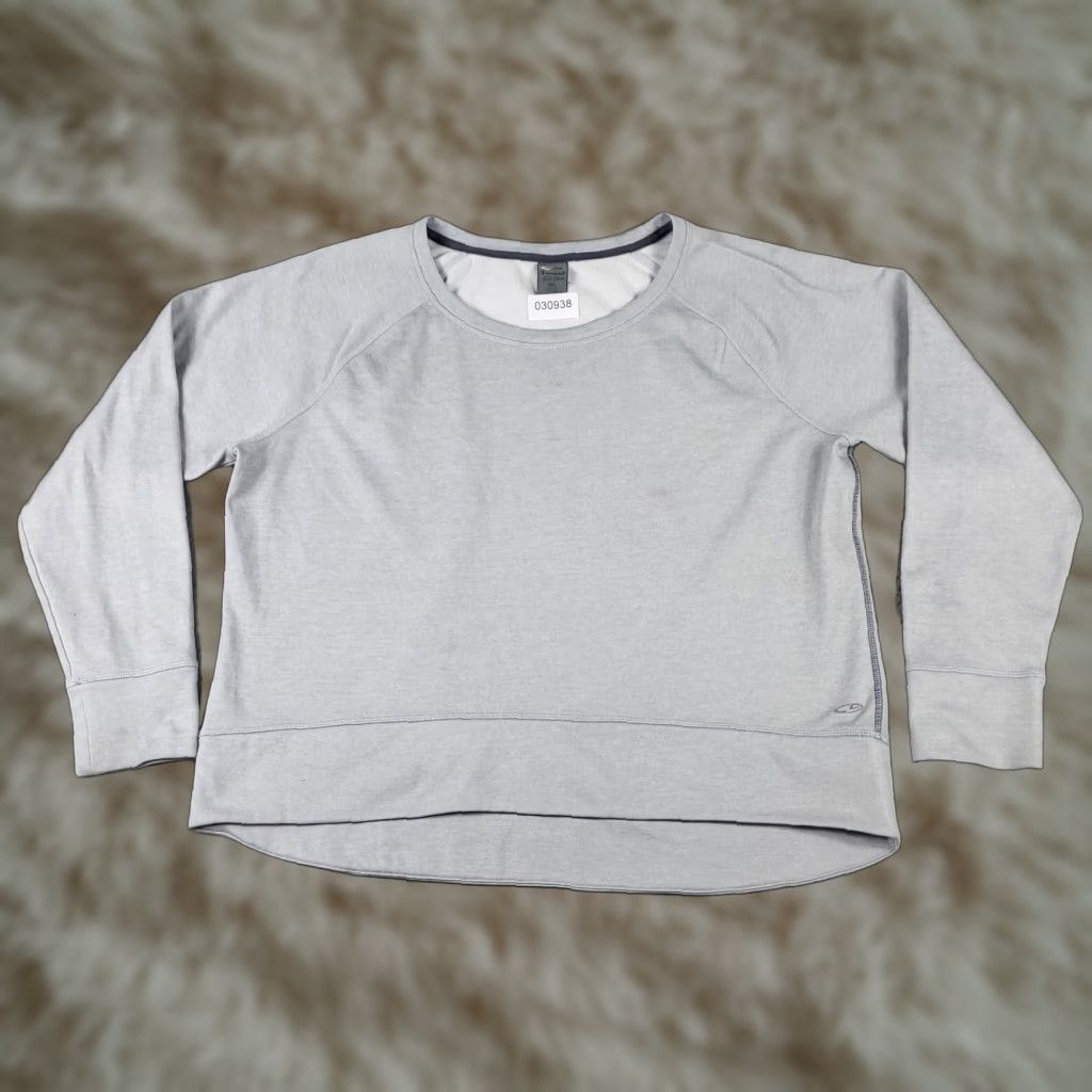 Champion VINTAGE Champion Women's Sweater Pullover 2XL Fleece Gray Casual Fall Winter Sports Ladies Size XXL / US 16-18 / IT 52-54 - 1 Thumbnail