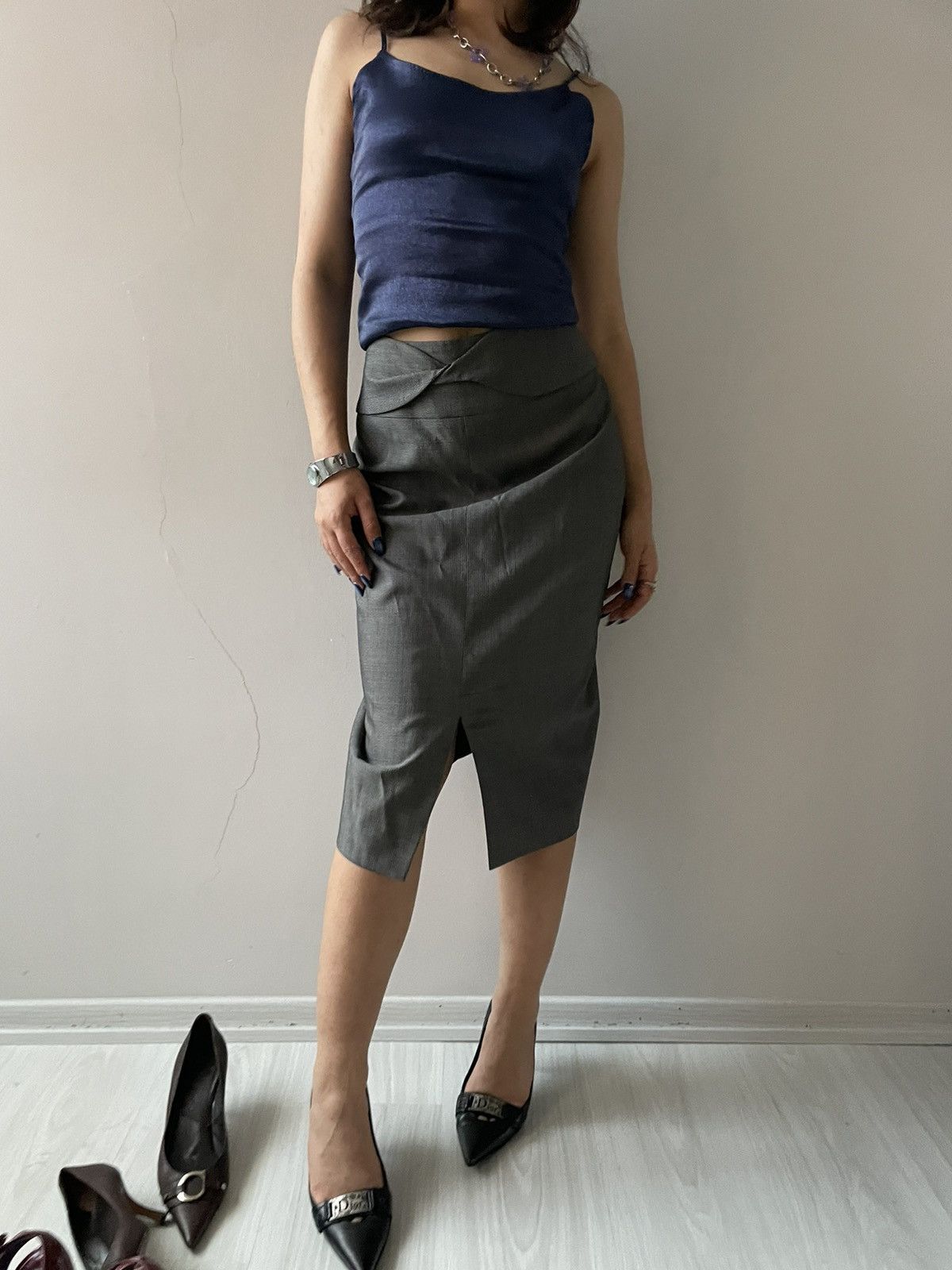 Escada Escada skirt Size 30" / US 8 / IT 44 - 2 Thumbnail