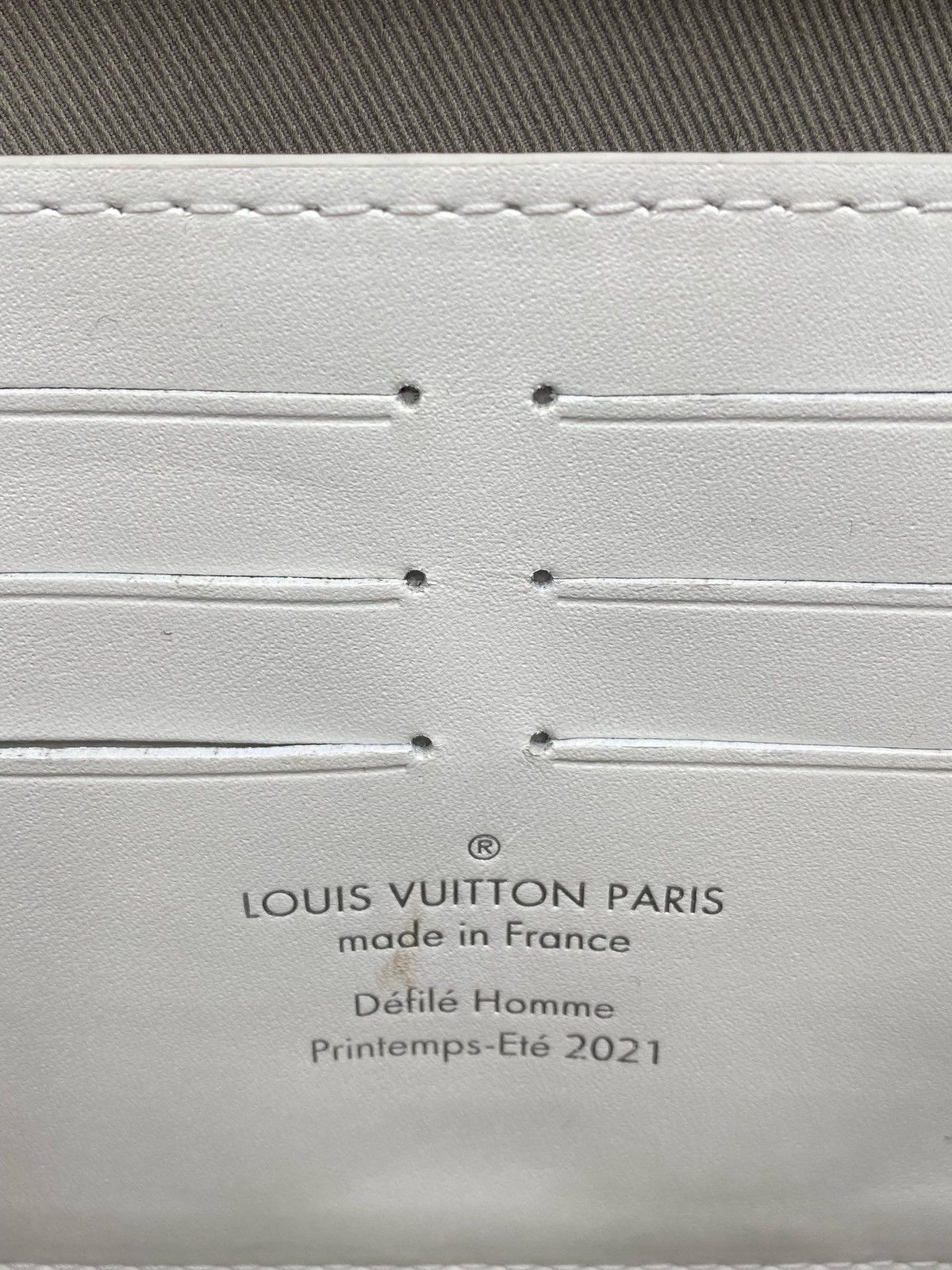 Louis Vuitton Louis Vuitton Soft Trunk LV Friends Printed Mono Taurillon Size 30 - 7 Thumbnail