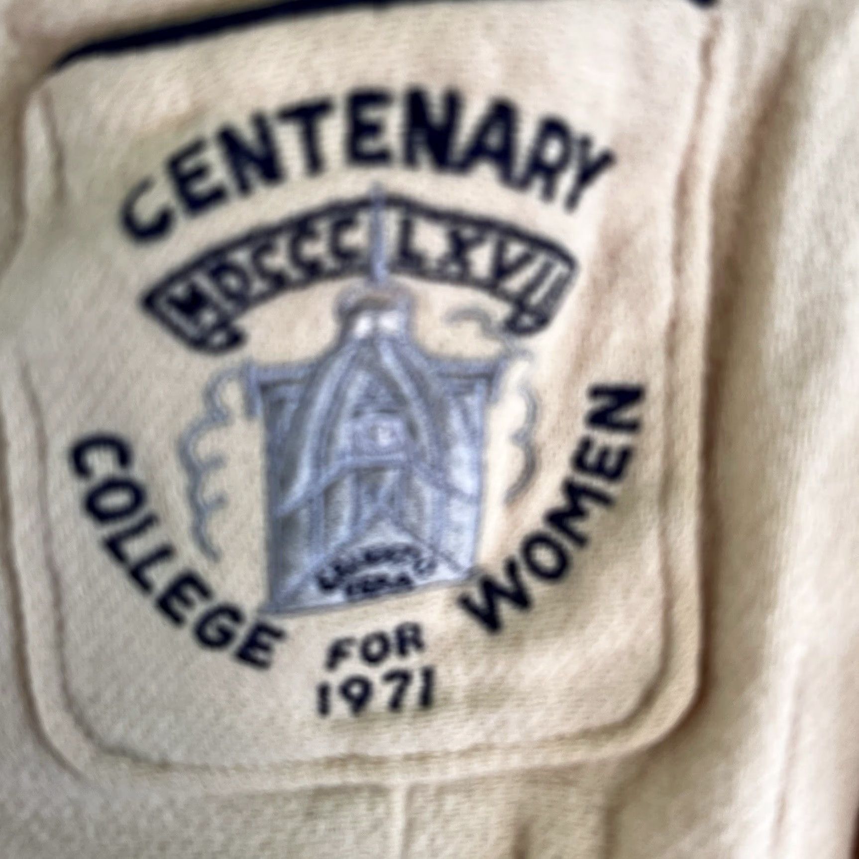 Vintage VINTAGE Centenary College For Women NJ 1971 Wool Blazer S Gold Classic Business Travel Womens Size S / US 4 / IT 40 - 5 Thumbnail
