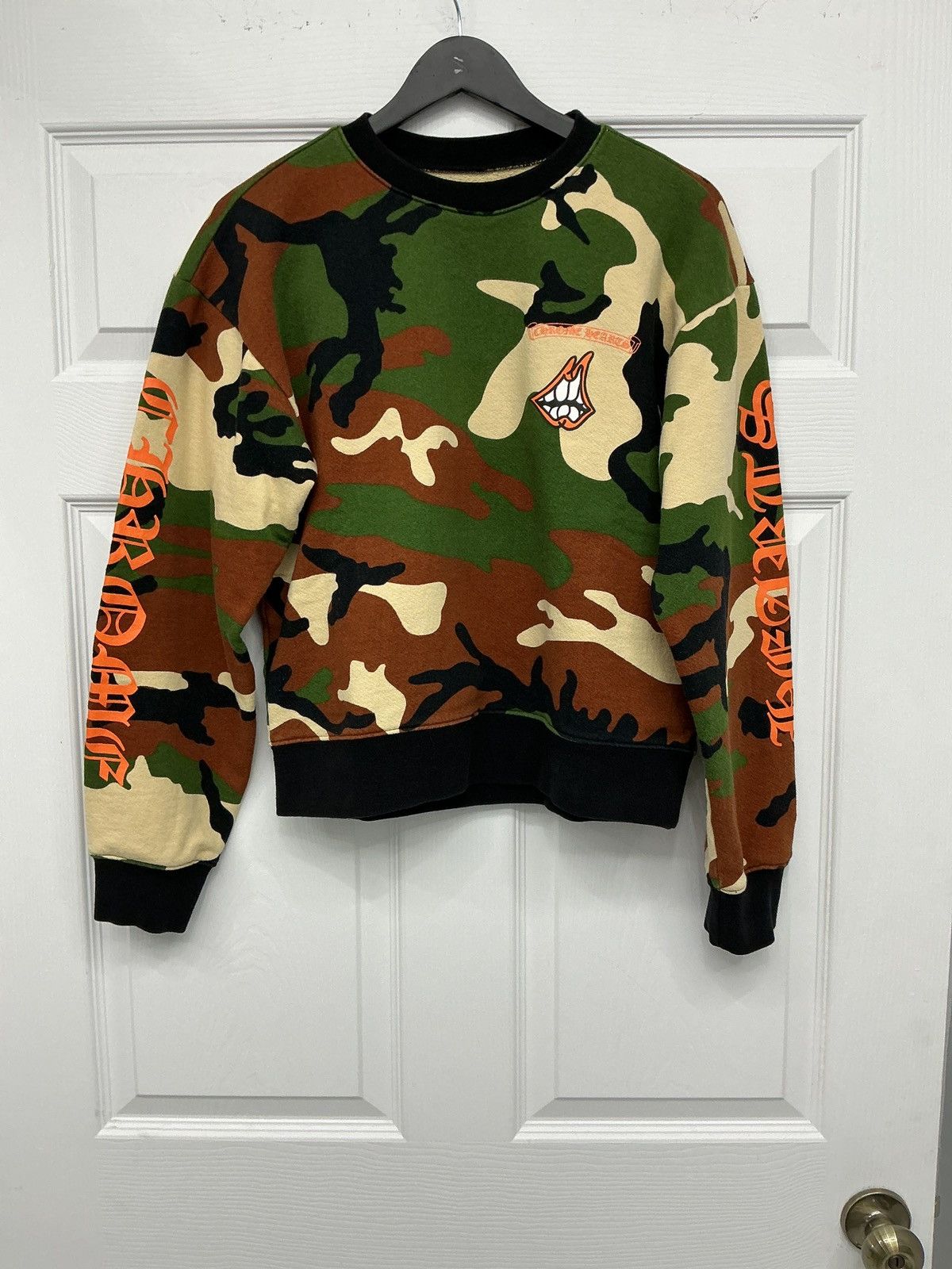 CAMO CHROME HEARTS MATTY BOY CREW NECK