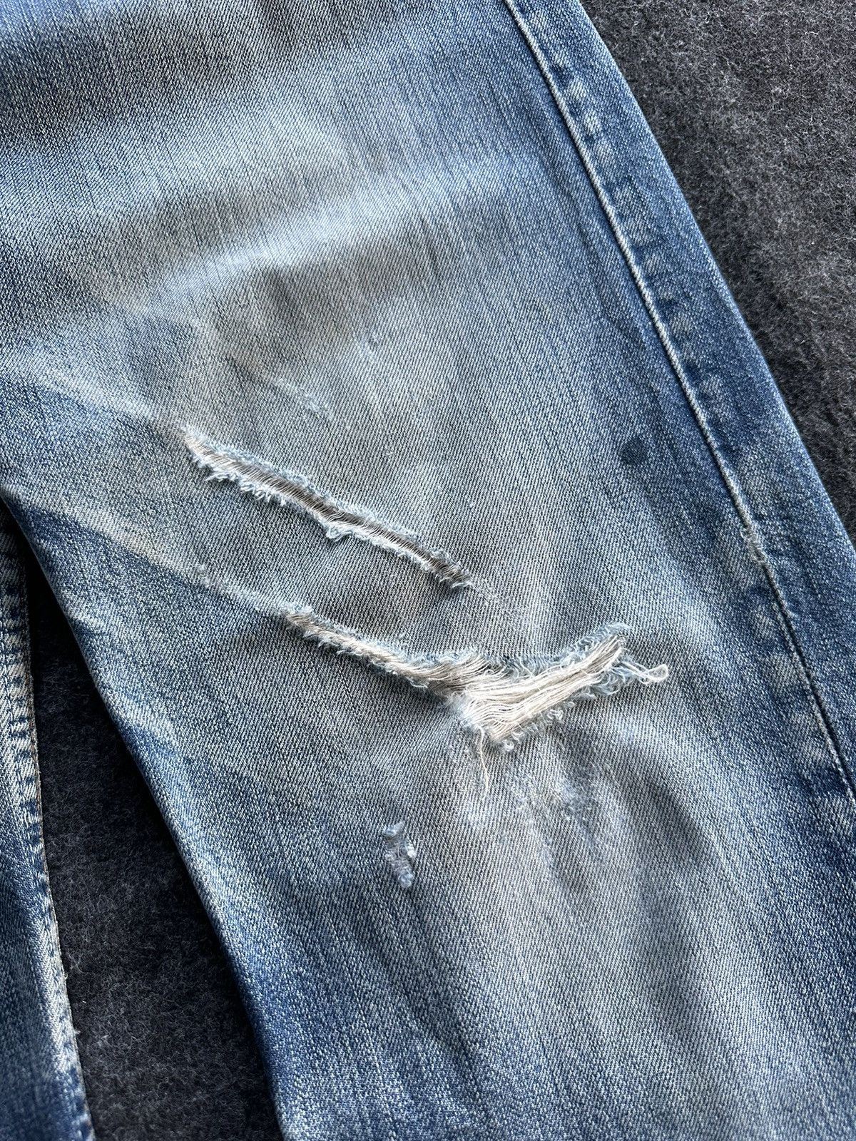 Levi's Levis 501 Distressed Blue Vintage Denim 30x28 D496 Size US 30 / EU 46 - 11 Thumbnail