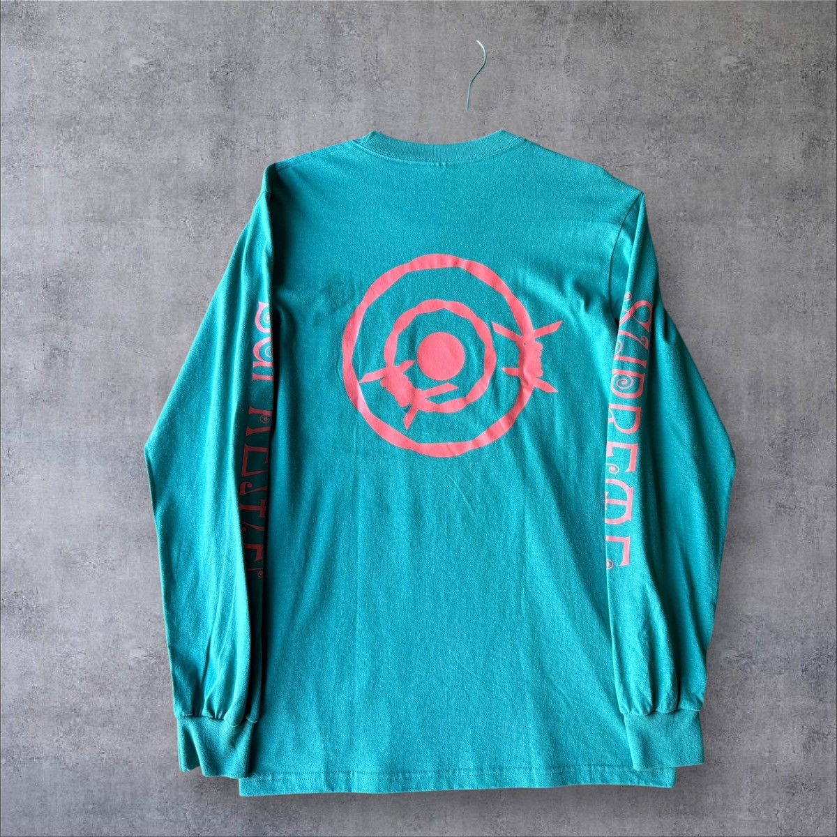 South2 West8 × Supreme BRAND NEW SUPREME SOUTH2 WEST8 L/S POCKET TEE “TEAL” SIZE S Size US S / EU 44-46 / 1 - 10 Thumbnail