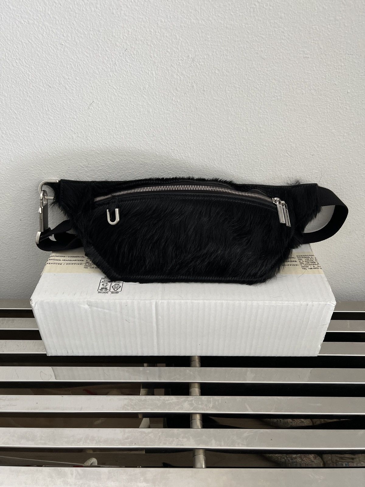 Rick Owens FW23 Luxor - Lambskin & Cow Fur bumbag Size ONE SIZE - 7 Thumbnail