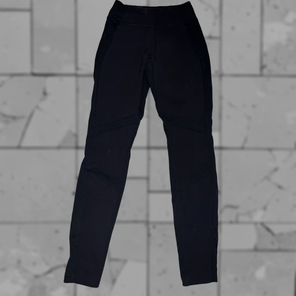 Athleta Athleta Leggings Womens Size 2 Black Activewear Size 26" / US 2 / IT 38 - 1 Thumbnail