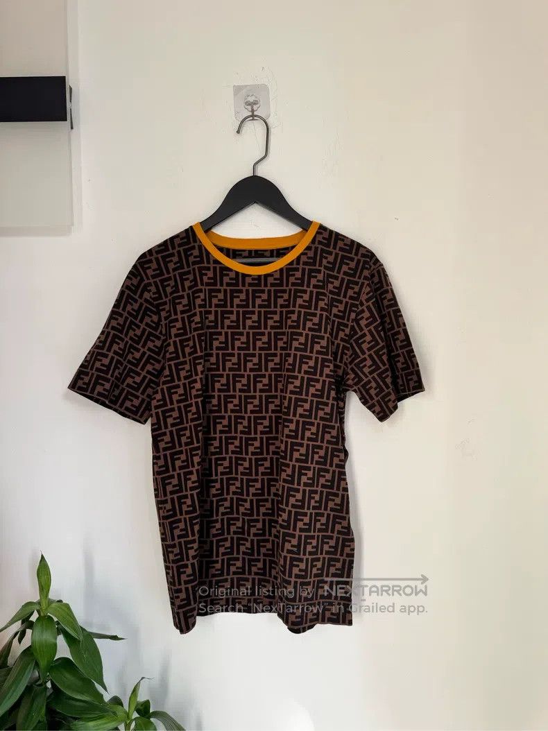 Fendi Fendi Logo Full Print Short Sleeve T-Shirt Size US XS / EU 42 / 0 - 1 Thumbnail
