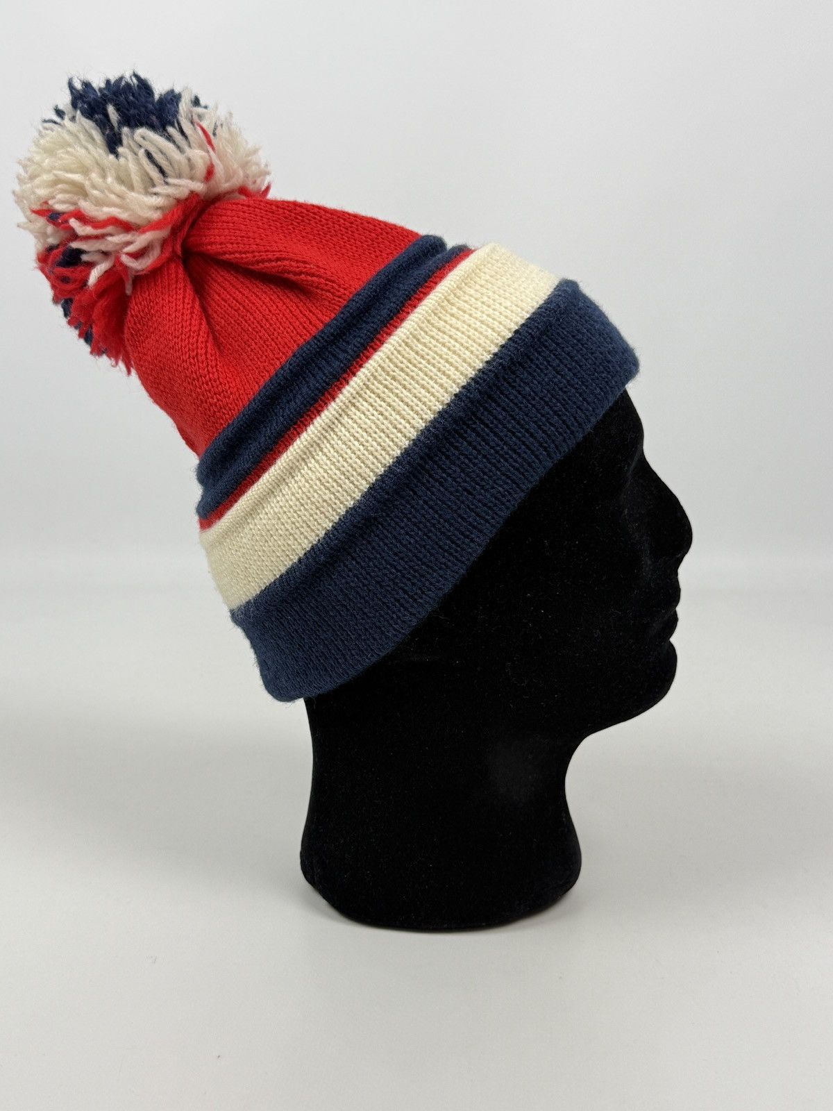 Vintage 70s 80s Vintage Smiley USA Stripped Wool Pom Pom Ski Hat Size ONE SIZE - 1 Thumbnail
