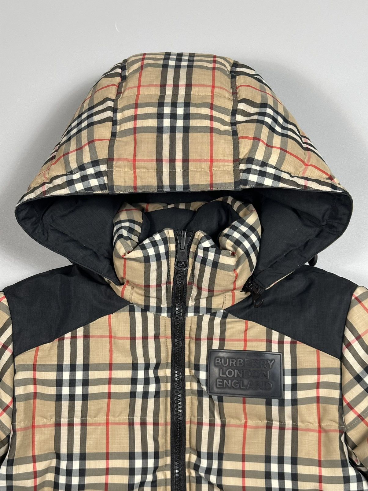 Burberry Burberry Reversible Nova Check Down Puffer Jacket Size US S / EU 44-46 / 1 - 6 Thumbnail