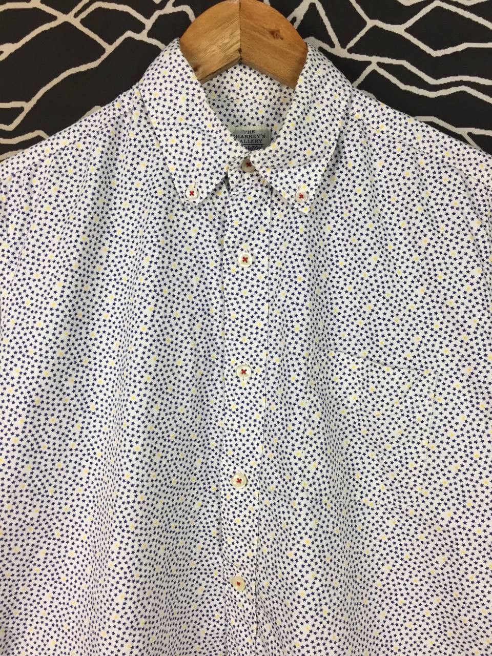 Japanese Brand The Sharkey's Gallery Japan Star Patterned Button-Down Shirt Size US M / EU 48-50 / 2 - 3 Thumbnail