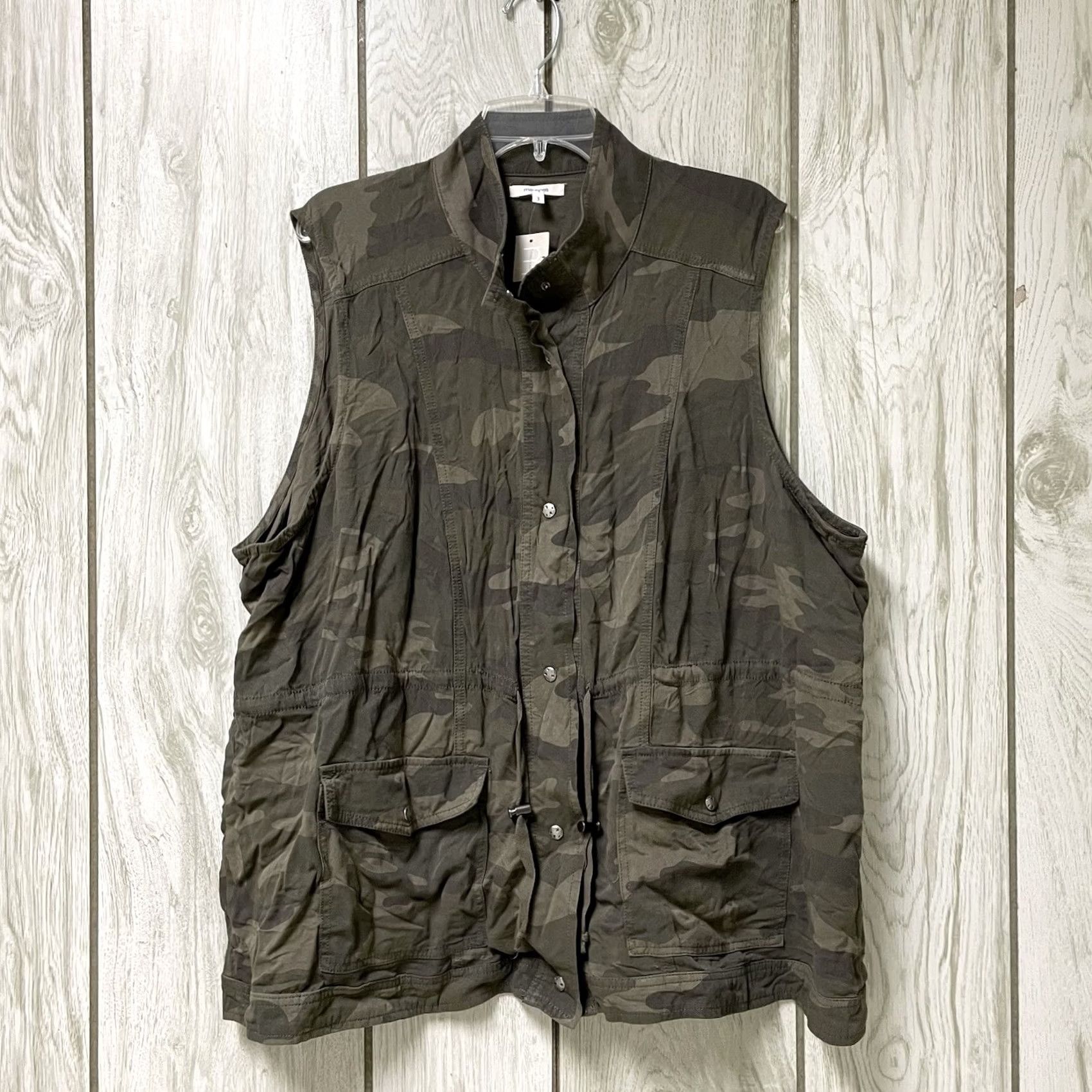 Vintage Maurices Women Green Camo Cinched Snap Front Sleeveless Drape Vest Plus Size 3X 3XL Size XXL / US 16-18 / IT 52-54 - 3 Thumbnail