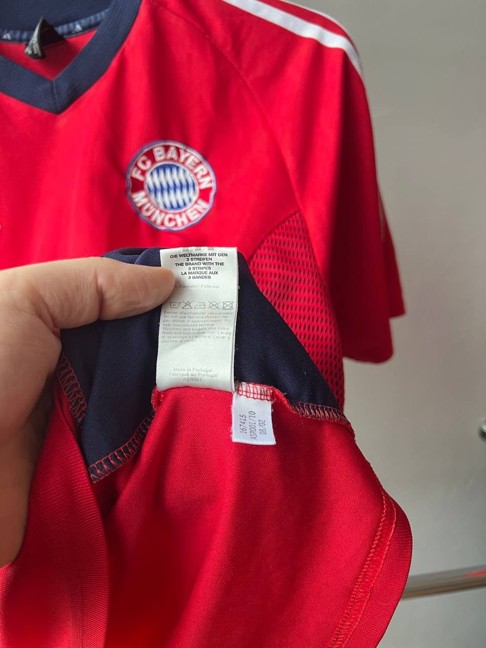Adidas 2002/03 BAYERN MUNICH UCL SPECIAL SOCCER JERSEY SHIRT SIZE M Size US M / EU 48-50 / 2 - 15 Thumbnail
