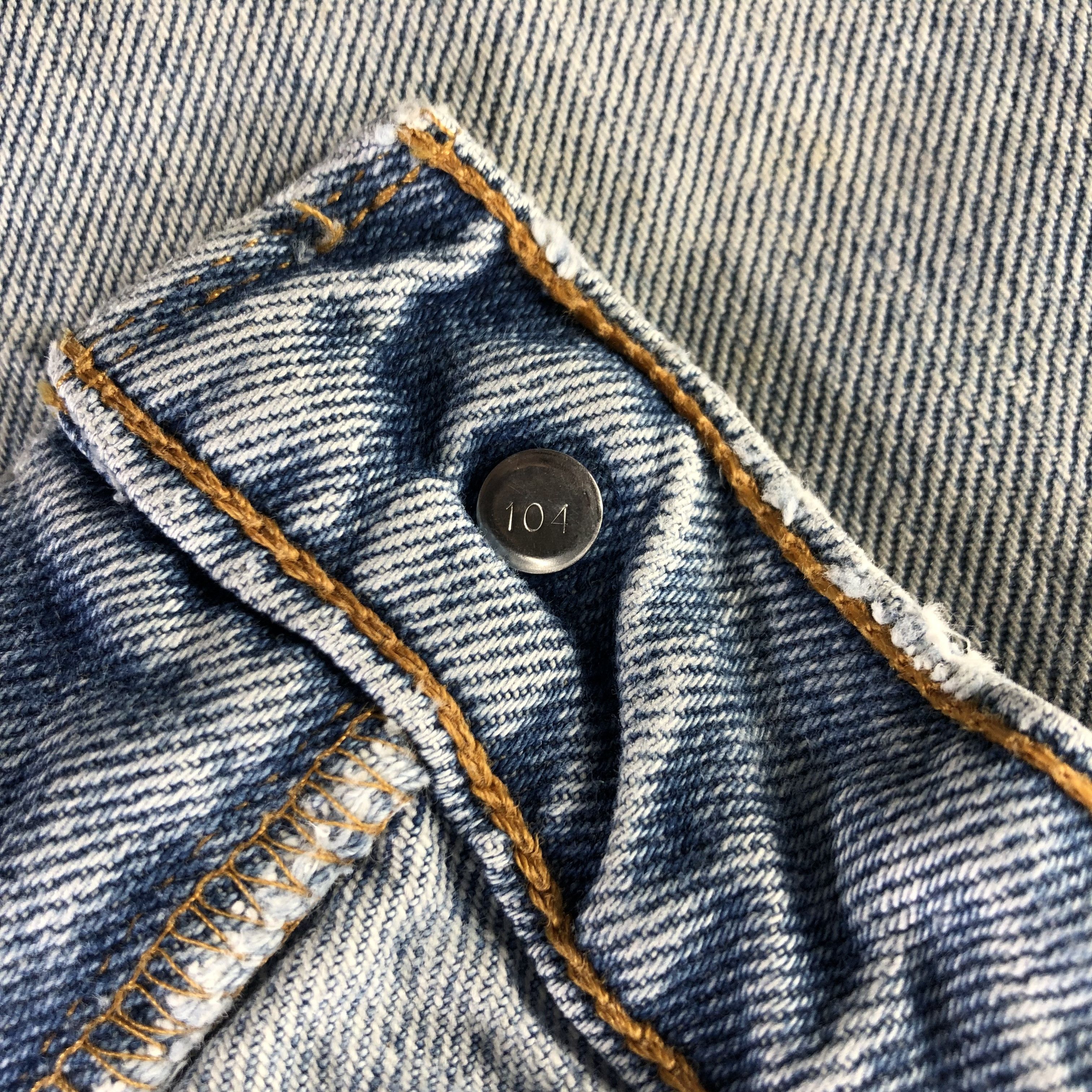 Levi's 90s Vintage Light Wash Levis 560 Jeans-J3241 Size US 34 / EU 50 - 10 Thumbnail