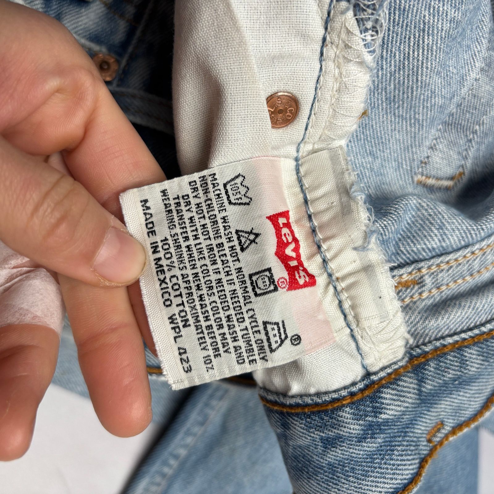 Levi's × Vintage VTG 90s Levi's 501 XX Distressed Straight Leg Jeans 32x29.5 Size US 32 / EU 48 - 10 Thumbnail