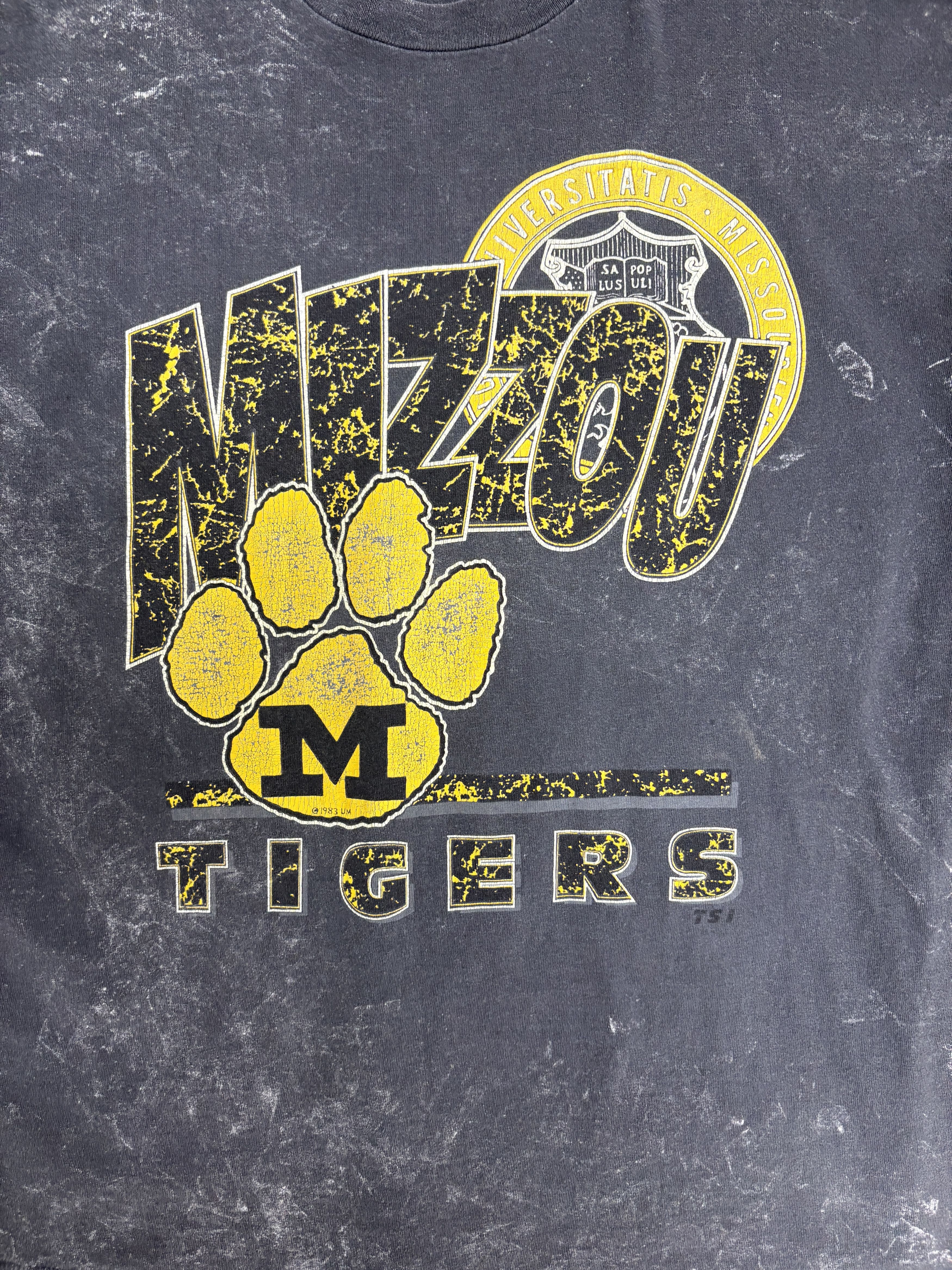 Vintage Missouri Tigers Vintage Grey T-Shirt Tee Size US XL / EU 56 / 4 - 2 Thumbnail