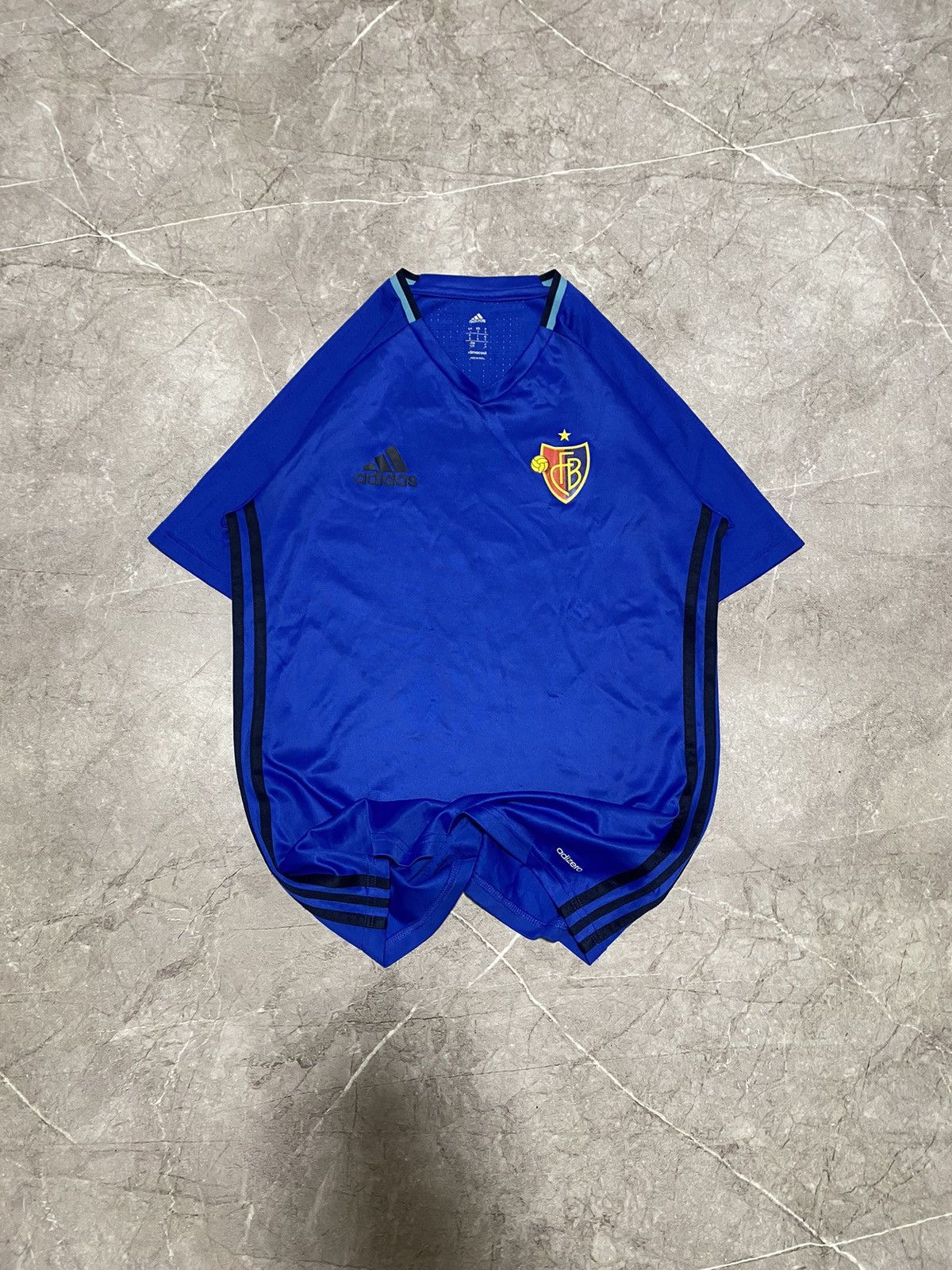 Adidas 2015 Adidas FC Basel Team Training Soccer Football Jersey Size US S / EU 44-46 / 1 - 2 Thumbnail
