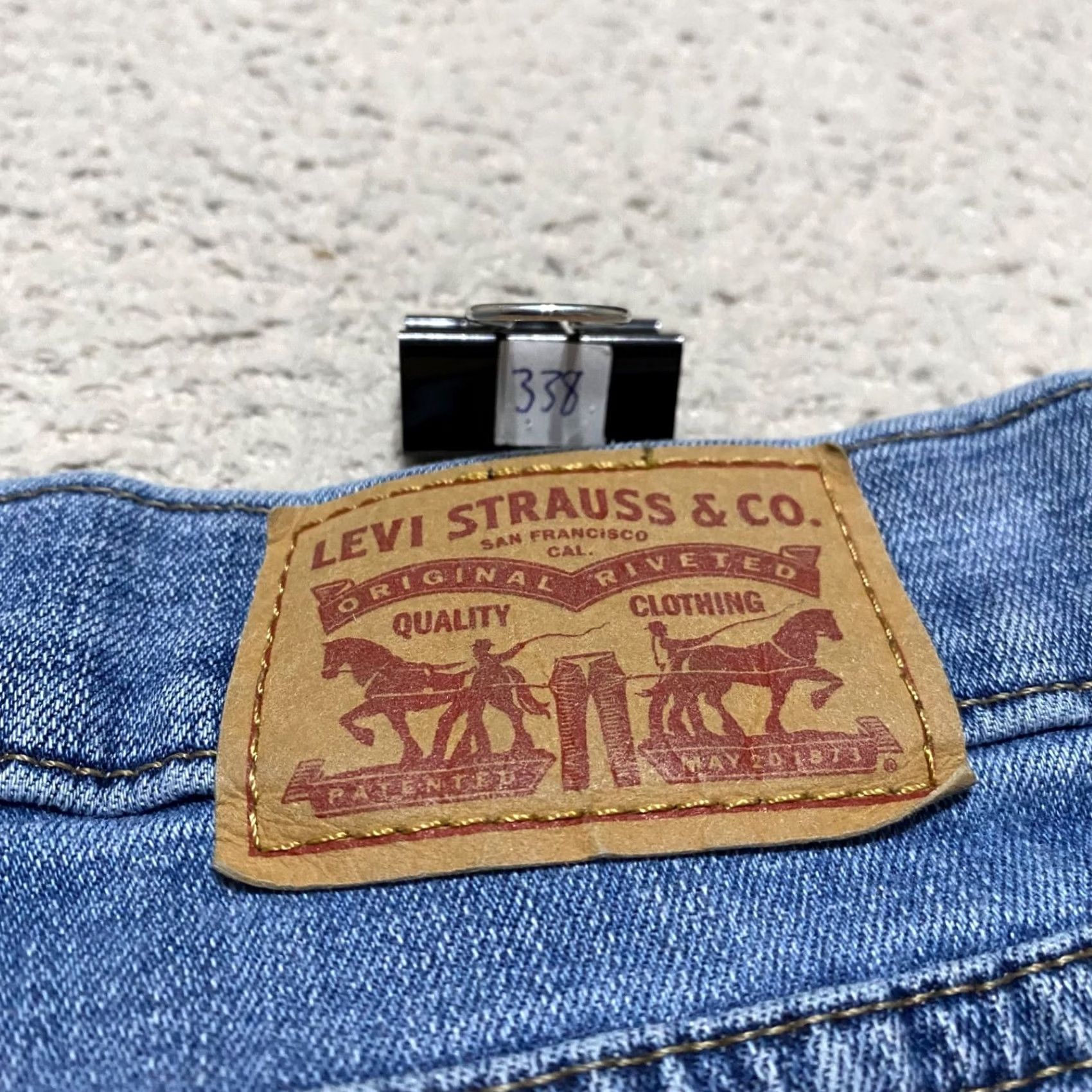 Levi's Levi's Jeans Blue Denim Medium Wash High Rise Cropped 31 Adult Women, 5-Pocket, Regular Fit, Cotton Spandex, Vintage: No Size 24" / US 00 / IT 34 - 3 Thumbnail