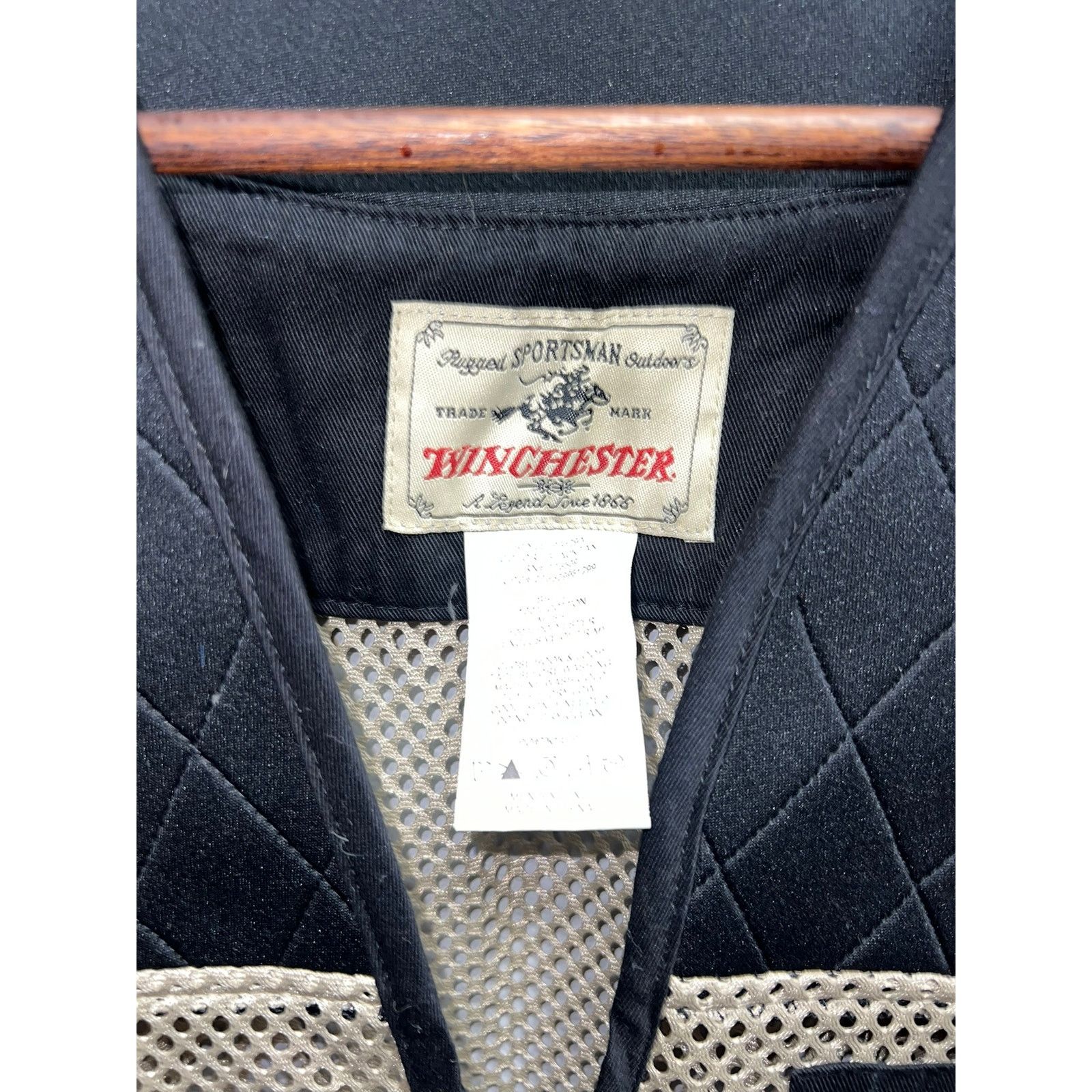 Winchester Vintage Winchester Vest Sportsman Outdoors Hunt Gear VTG L Size US L / EU 52-54 / 3 - 6 Thumbnail