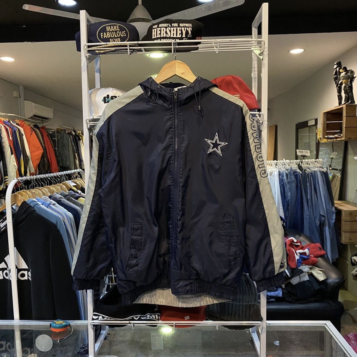 NFL × Puma × Vintage Vintage Puma NFL Dallas Cowboys Reversible Jacket Hoodies Size US L / EU 52-54 / 3 - 1 Thumbnail