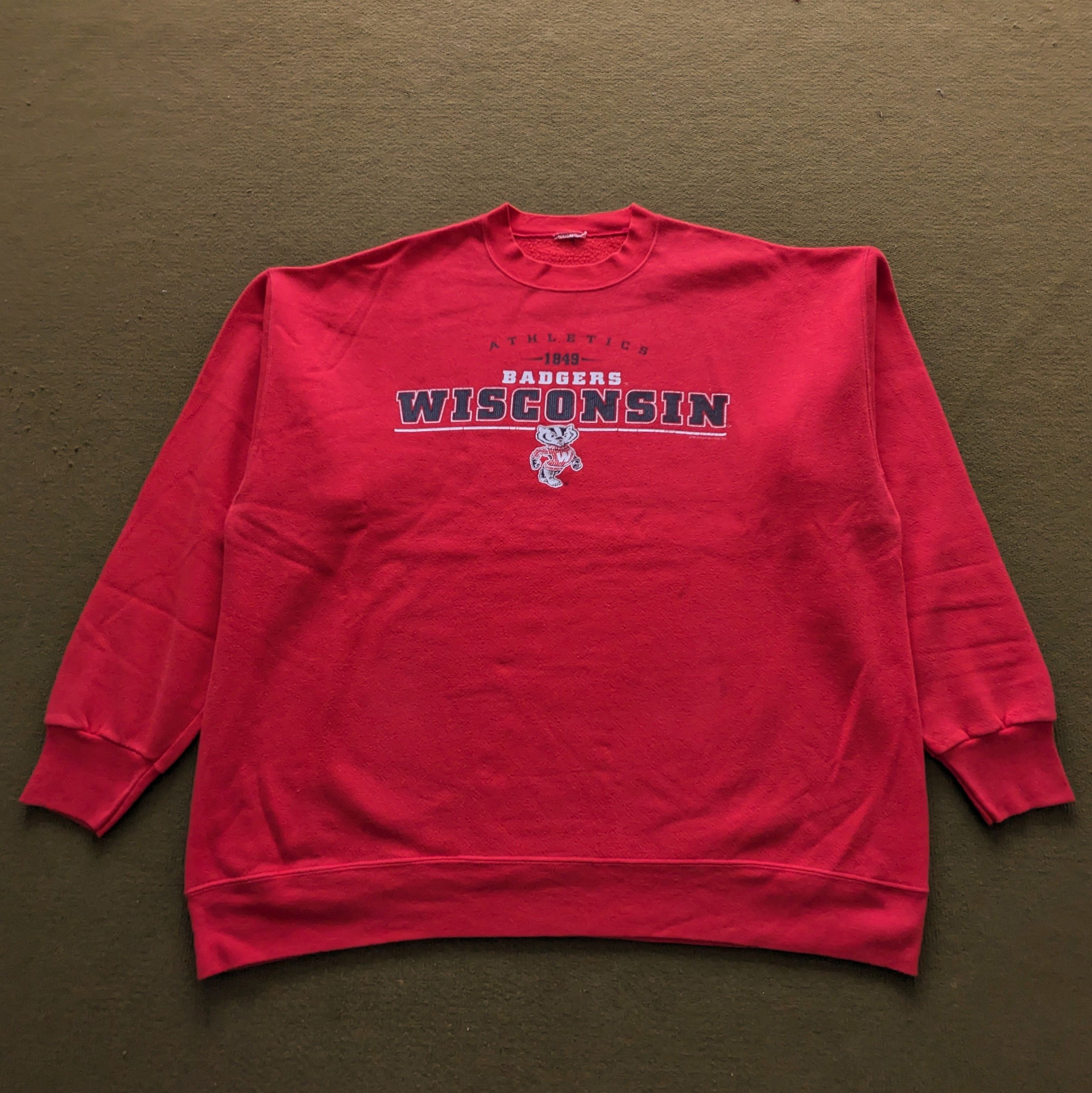 NFL Vintage WISCONSIN BADGERS Football NFL Sweatshirt Size US XXL / EU 58 / 5 - 1 Thumbnail