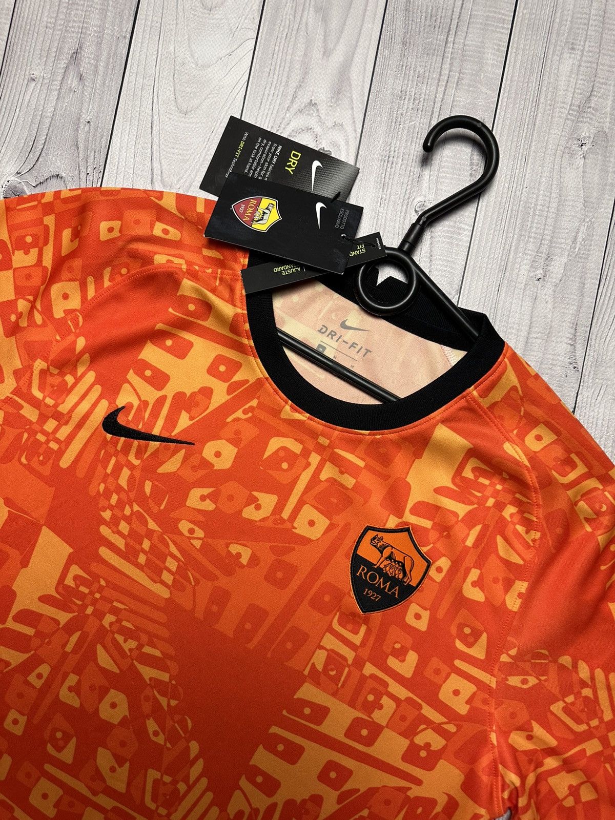 Nike AS Roma soccer jersey rare orange size M
