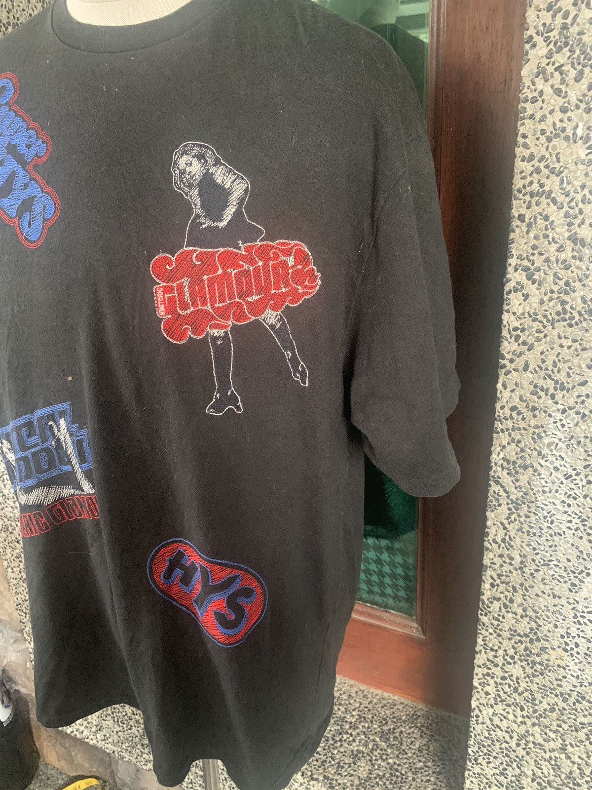 Hysteric Glamour × Japanese Brand Hysteric Glamour Japanese Brand Embroidery Logo T shirt Size US XL / EU 56 / 4 - 3 Thumbnail