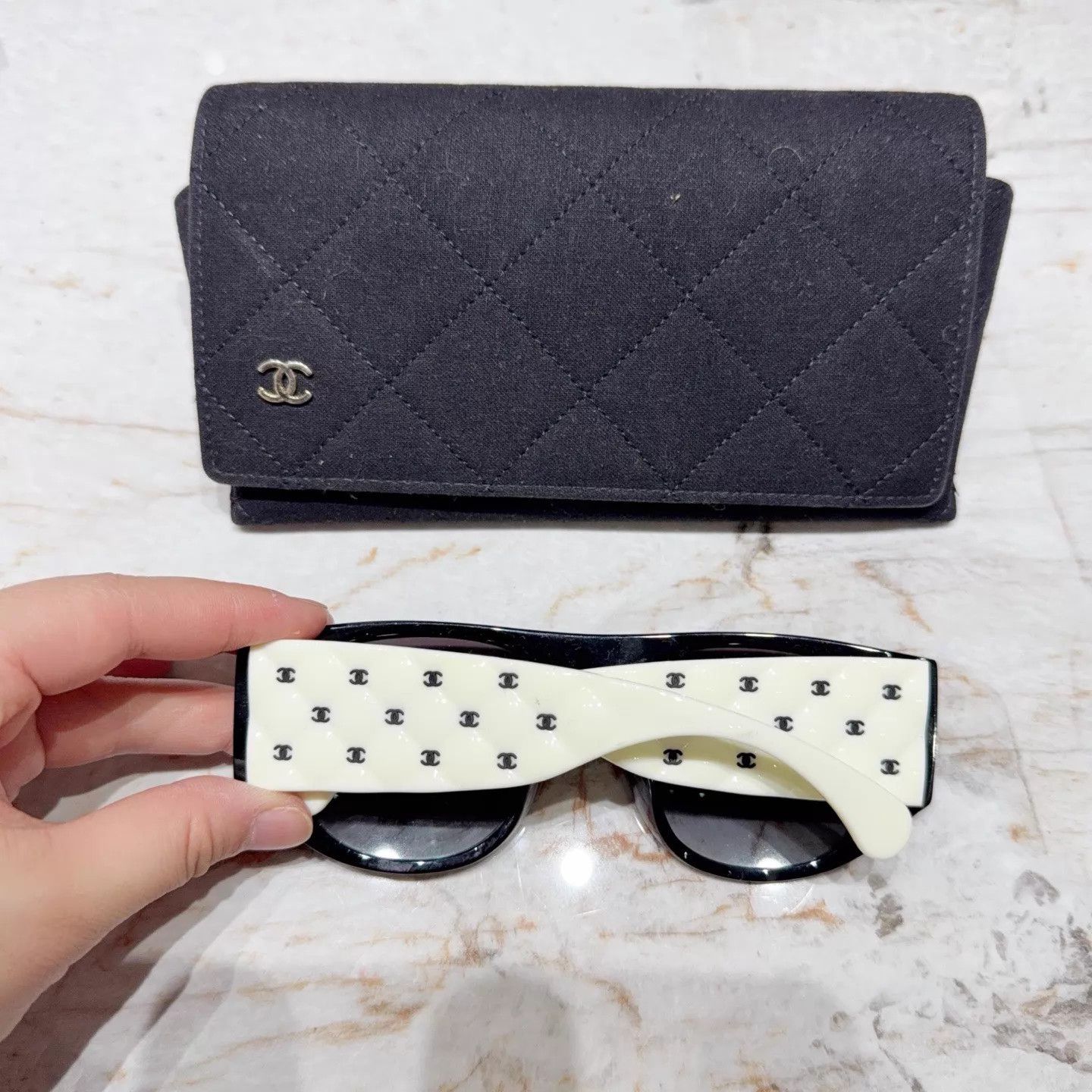 Chanel Chanel Best Seller 98 New Sunglasses Size ONE SIZE - 2 Thumbnail