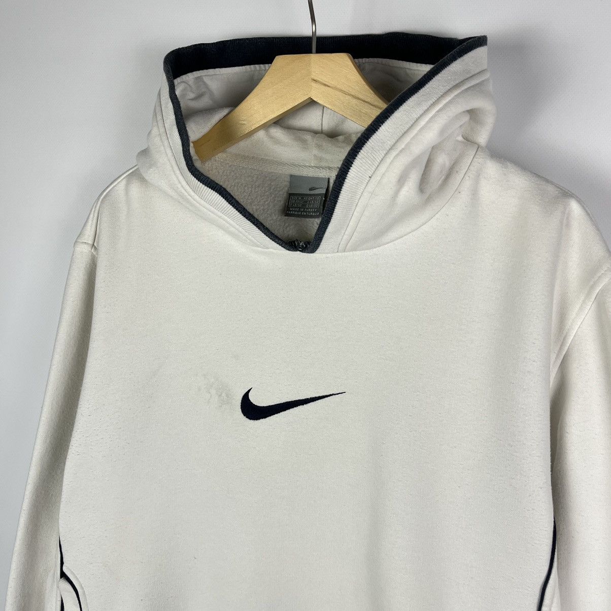 Nike Vintage Nike Swoosh Hoodie Embroidered Logo OG 90s Size US M / EU 48-50 / 2 - 2 Thumbnail