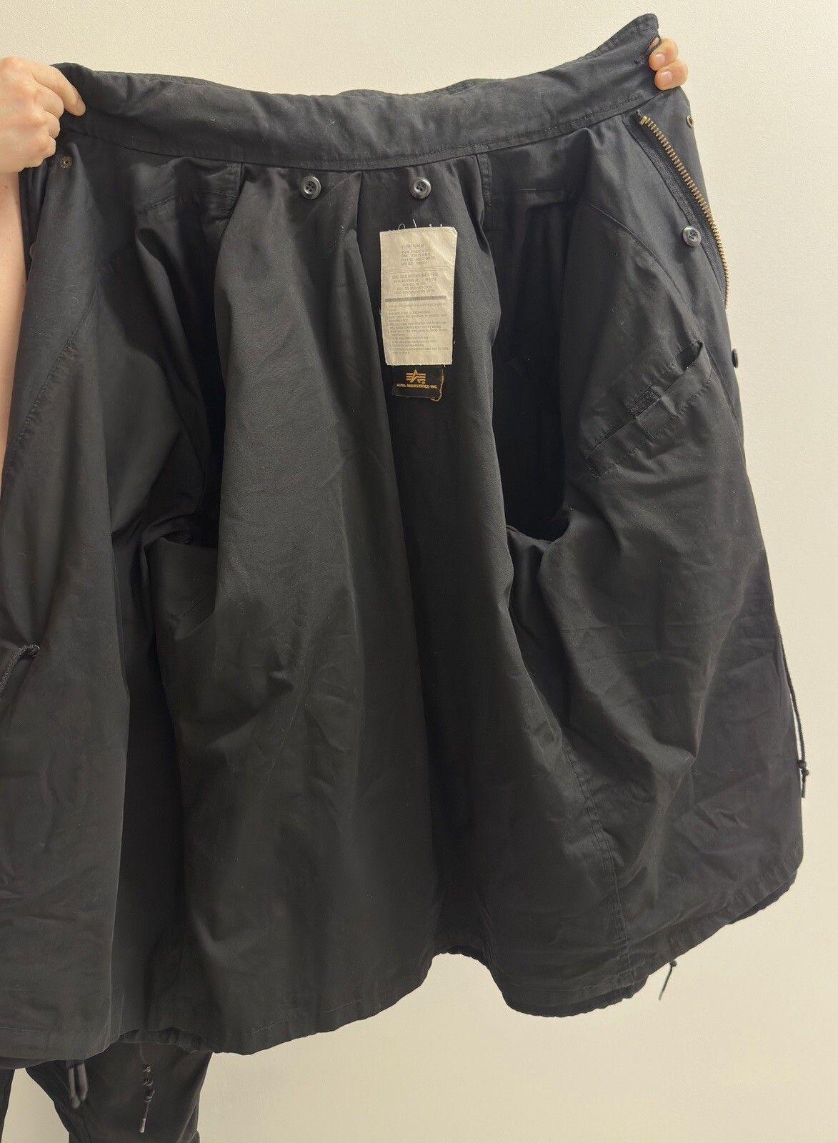 Alpha Industries VINTAGE ALPHA INDUSTRIES M65 ARMY fly JACKET MENS BLACK RARE Size US XL / EU 56 / 4 - 12 Thumbnail