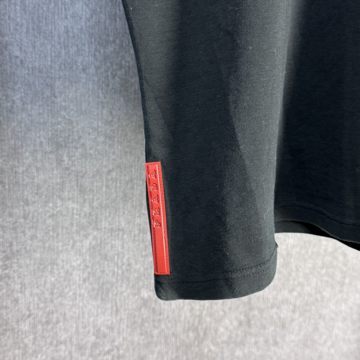 Prada Prada red tab polos shirt luxury rare t shirt polo Size US L / EU 52-54 / 3 - 2 Thumbnail