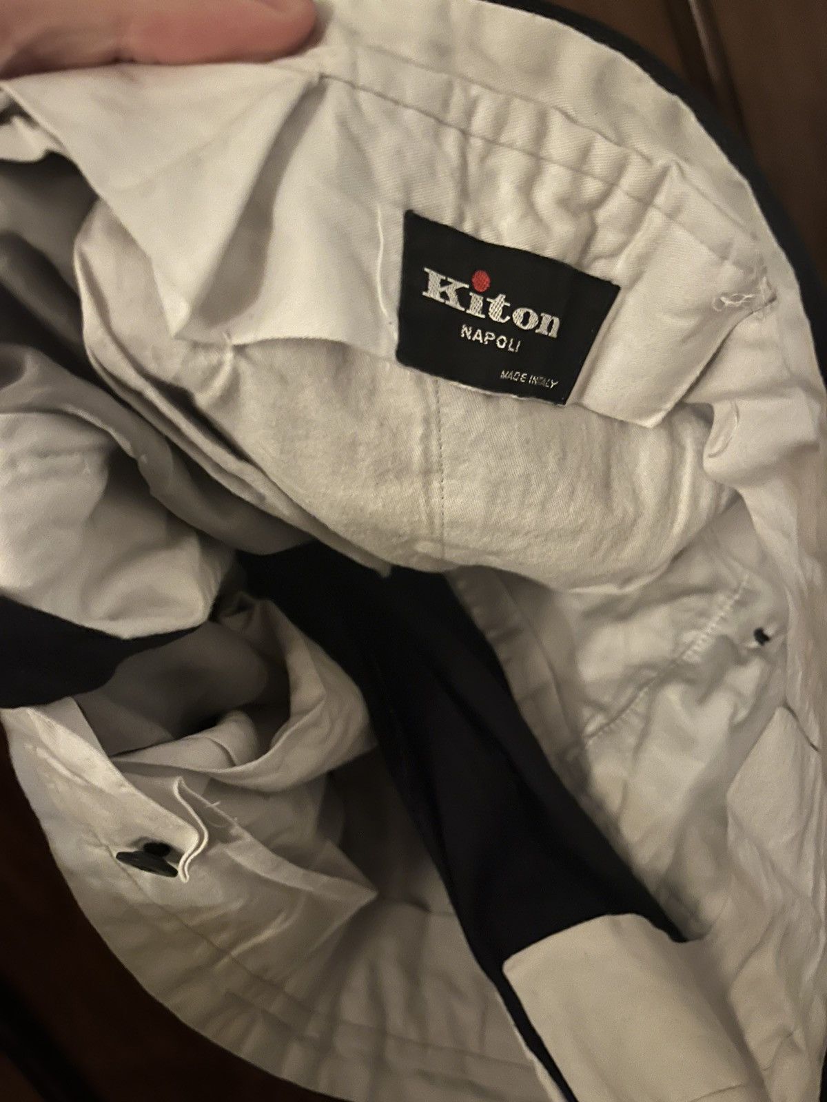 Kiton Kiton super 180s wool navy suit size uk 38r Size 38R - 9 Thumbnail