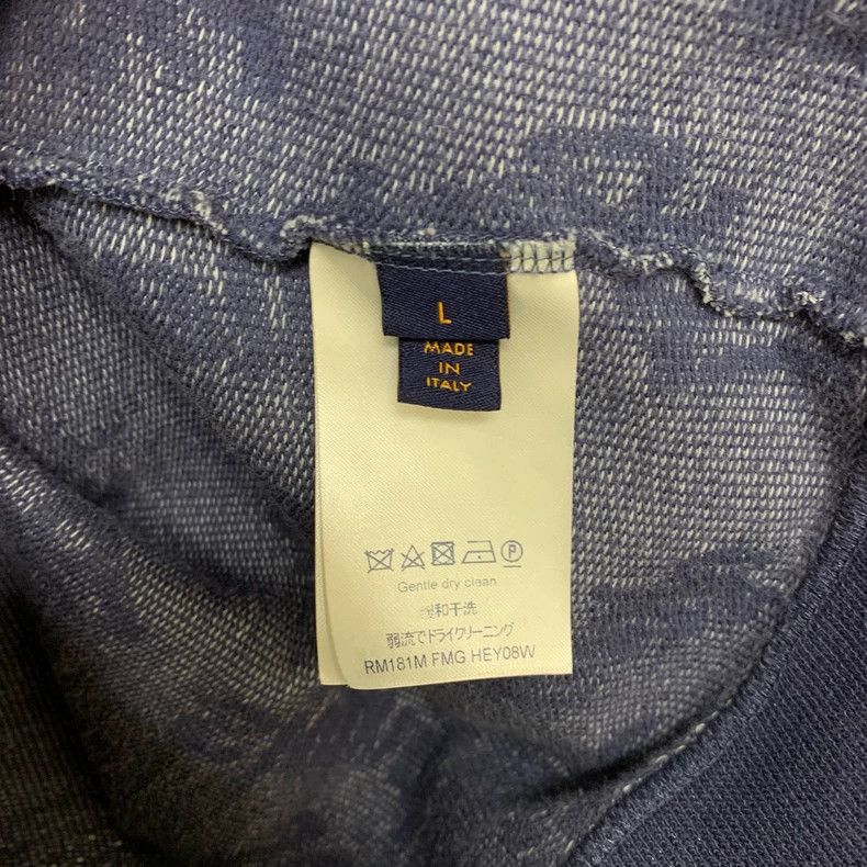 Louis Vuitton Louis Vuitton Full-printed logo half-zipper sweatshirt Size US L / EU 52-54 / 3 - 7 Thumbnail