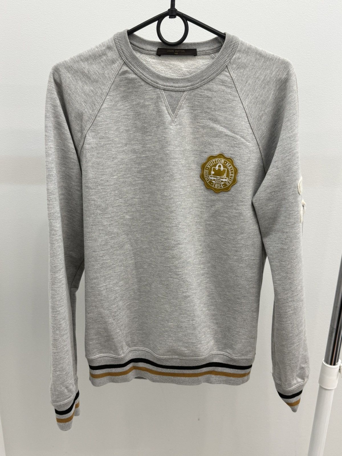 Louis Vuitton Louis Vuitton Malletier Patch Sweatshirt Size US M / EU 48-50 / 2 - 1 Thumbnail