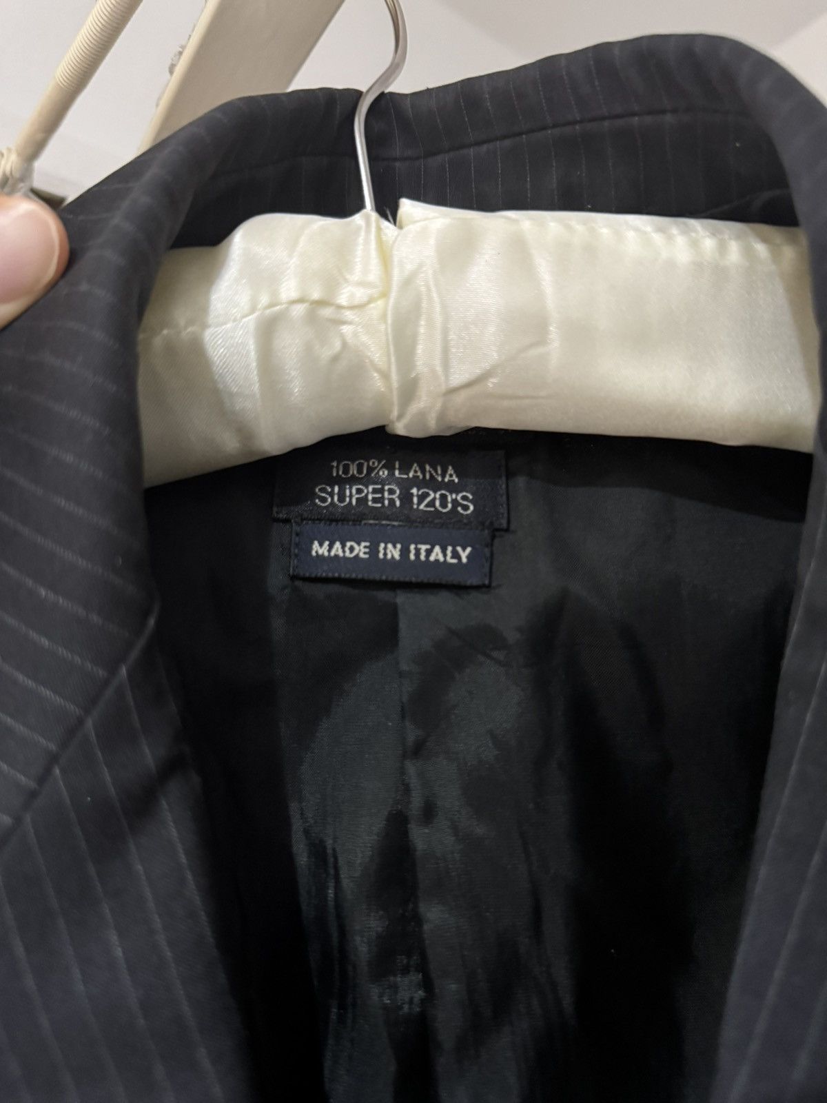 Giorgio Armani Giorgio Armani Genuine Wool Blazer Size M / US 6-8 / IT 42-44 - 11 Thumbnail