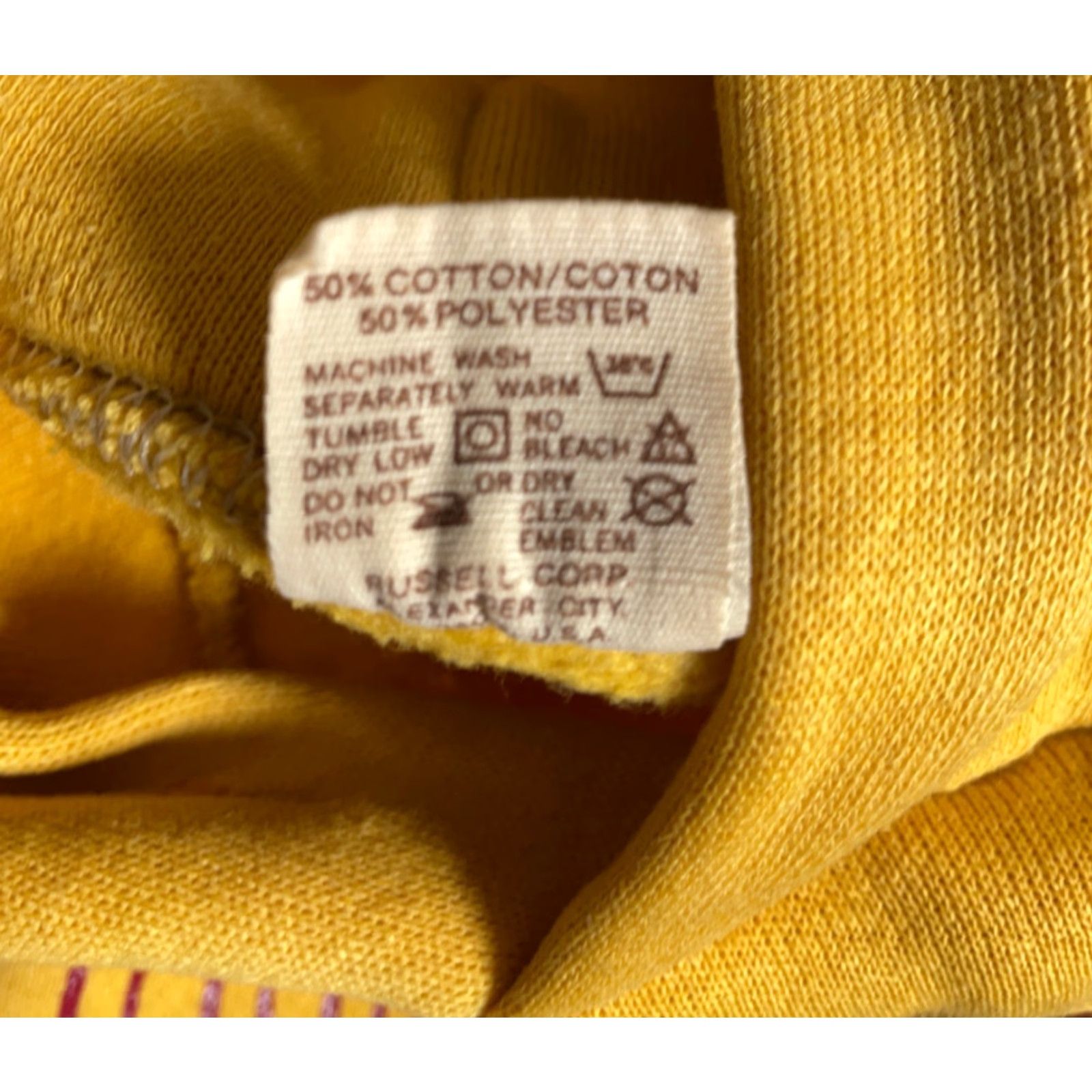 Russell Athletic VINTAGE Russell Athletic Hoodie Men Medium Yellow 70s Davison Softball Graphic Print City Retro Sports Michigan Gold Tag Limited Size US M / EU 48-50 / 2 - 4 Thumbnail