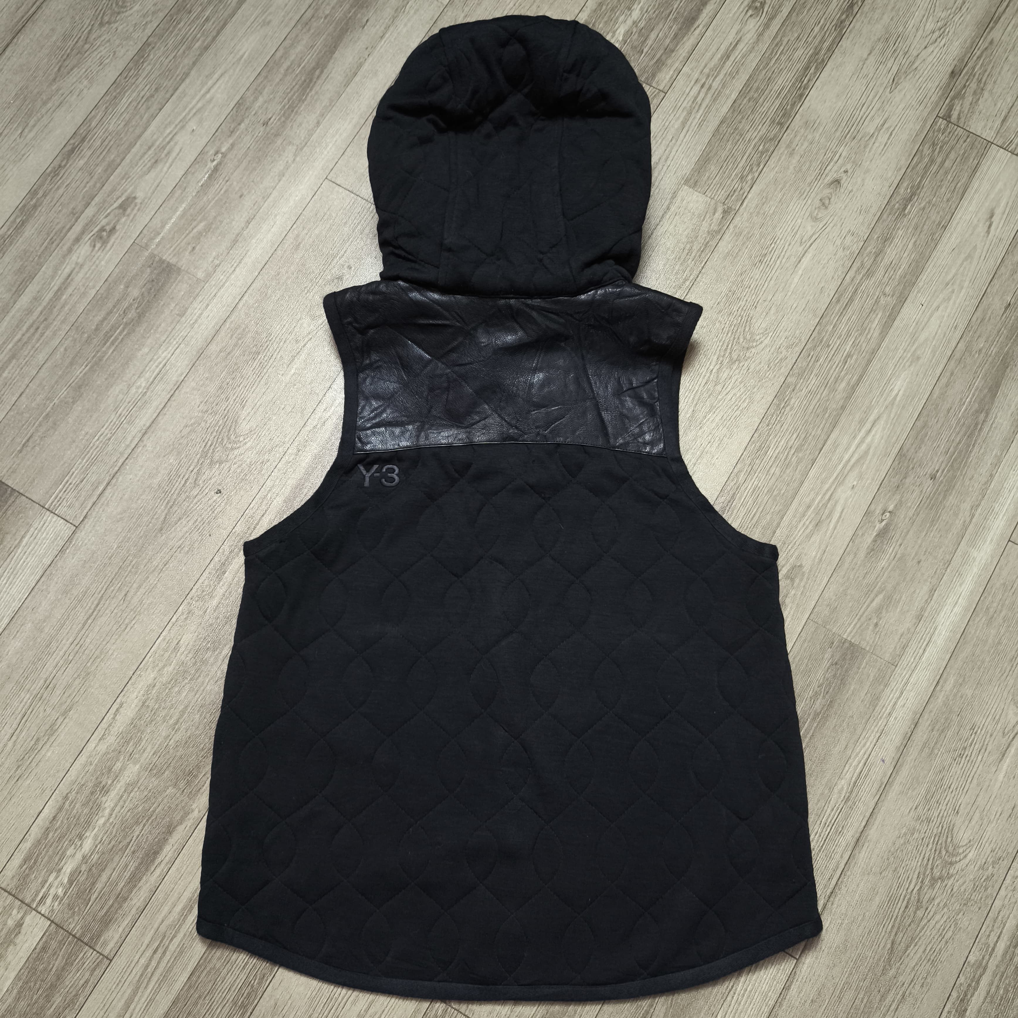 Yohji Yamamoto Y-3 Yohji Yamamoto Quilted Gilet Black Size US S / EU 44-46 / 1 - 10 Thumbnail