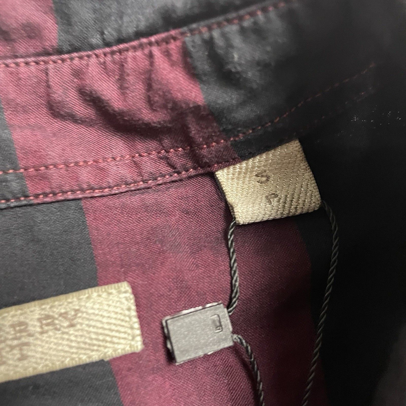 Burberry Burberry Brit Nova Check Shirt Mens Small Red Black Small Size US S / EU 44-46 / 1 - 4 Thumbnail