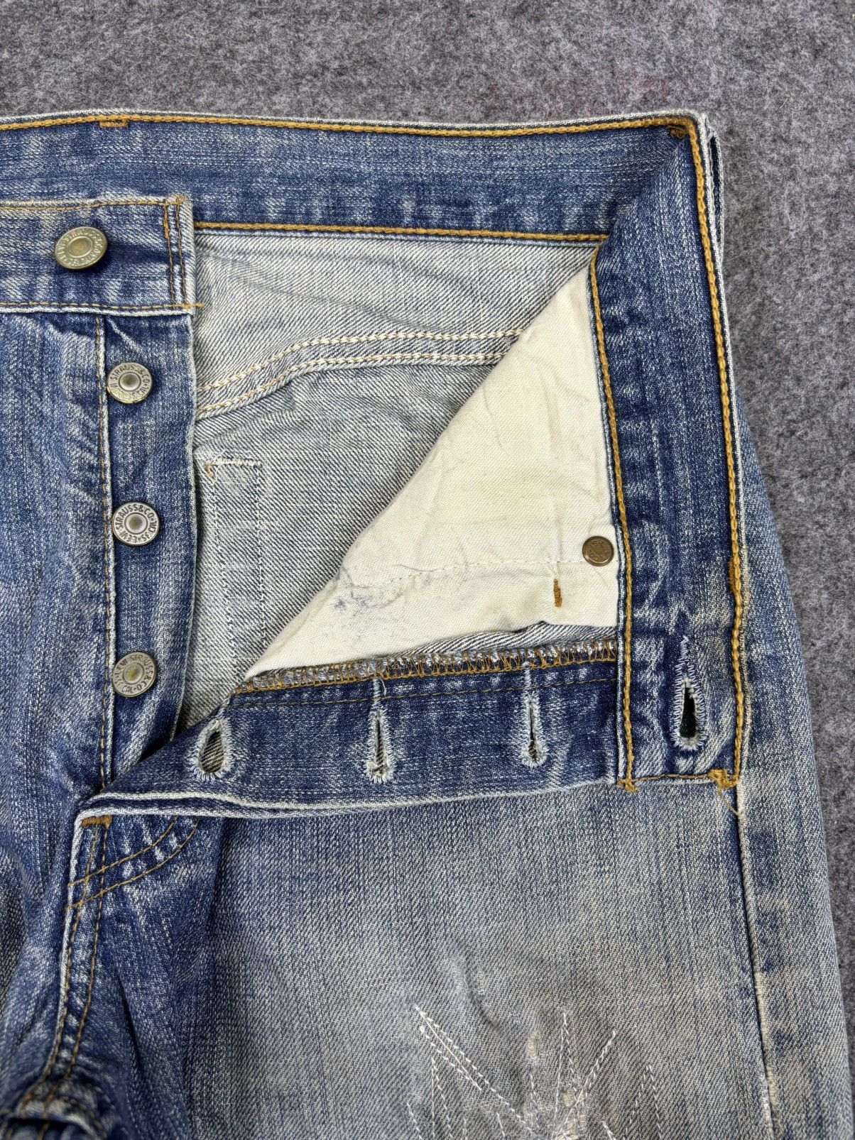Levi's 💥Thrashed💥Vintage Levis 501 Crazy Rework Denim F823 Size US 28 / EU 44 - 9 Thumbnail