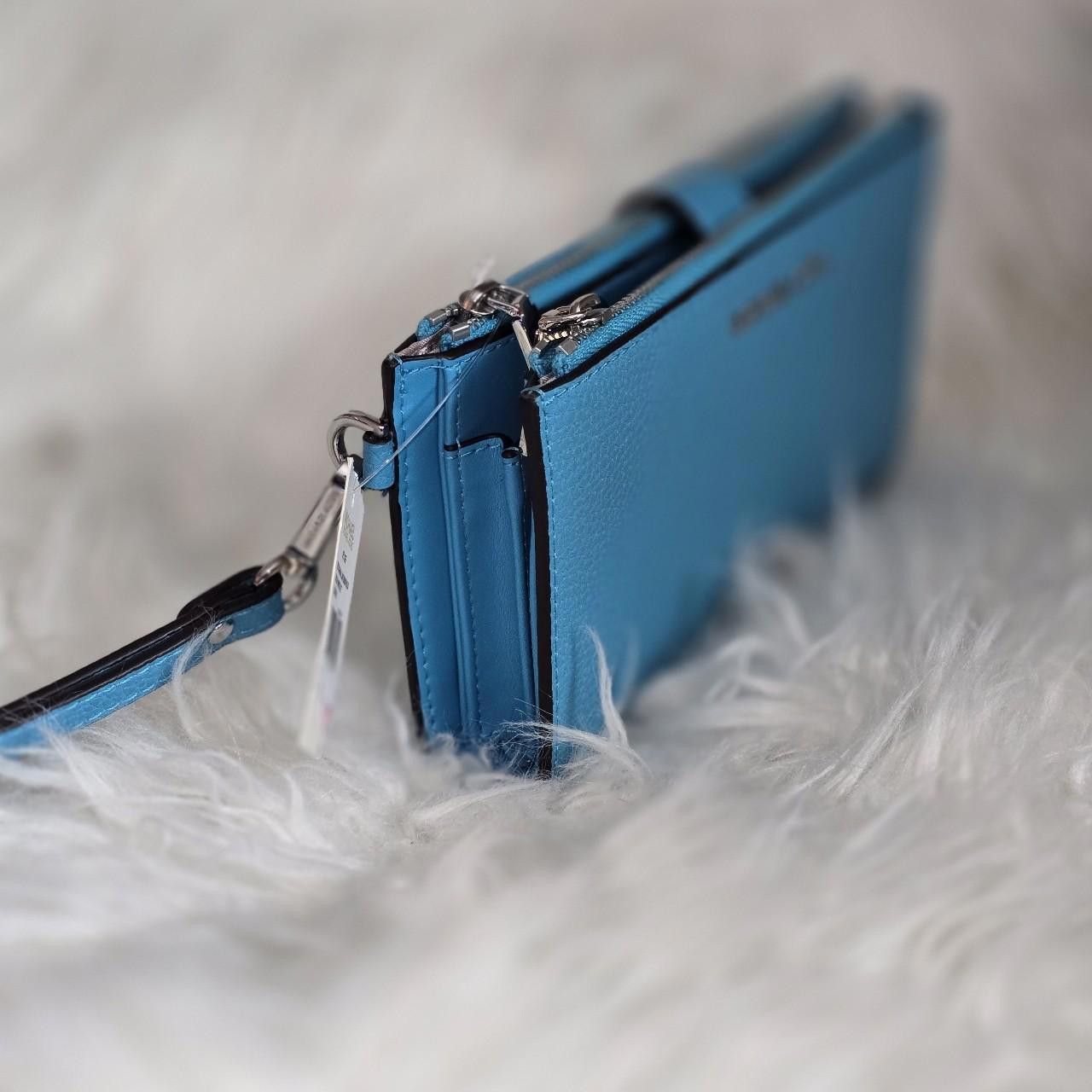 Michael Kors Michael Kors Blue Wristlet Size ONE SIZE - 2 Thumbnail