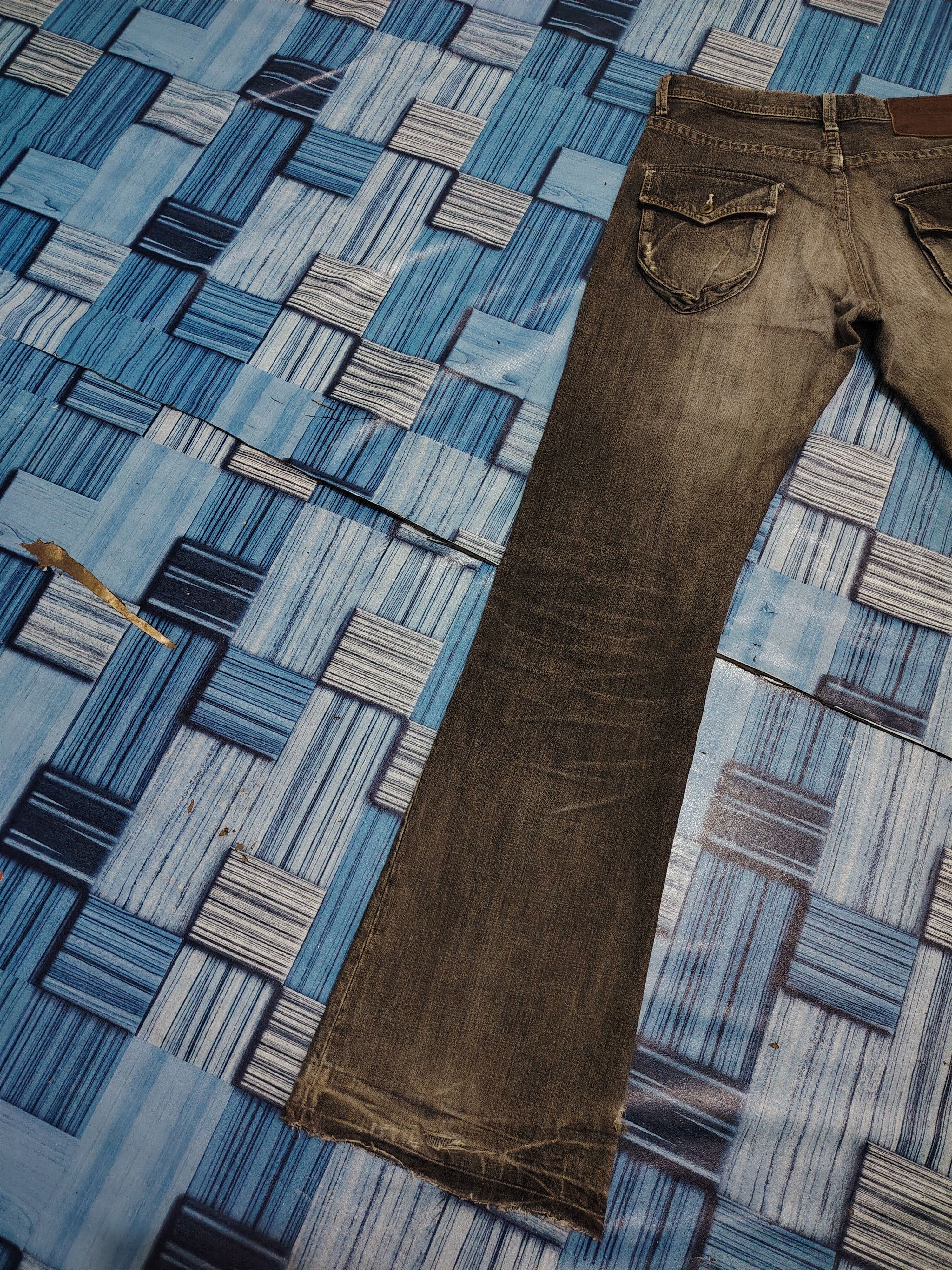 Who Decides War Japan Tete Homme Grunge style Distressed denim Flared Jeans Size US 30 / EU 46 - 15 Thumbnail