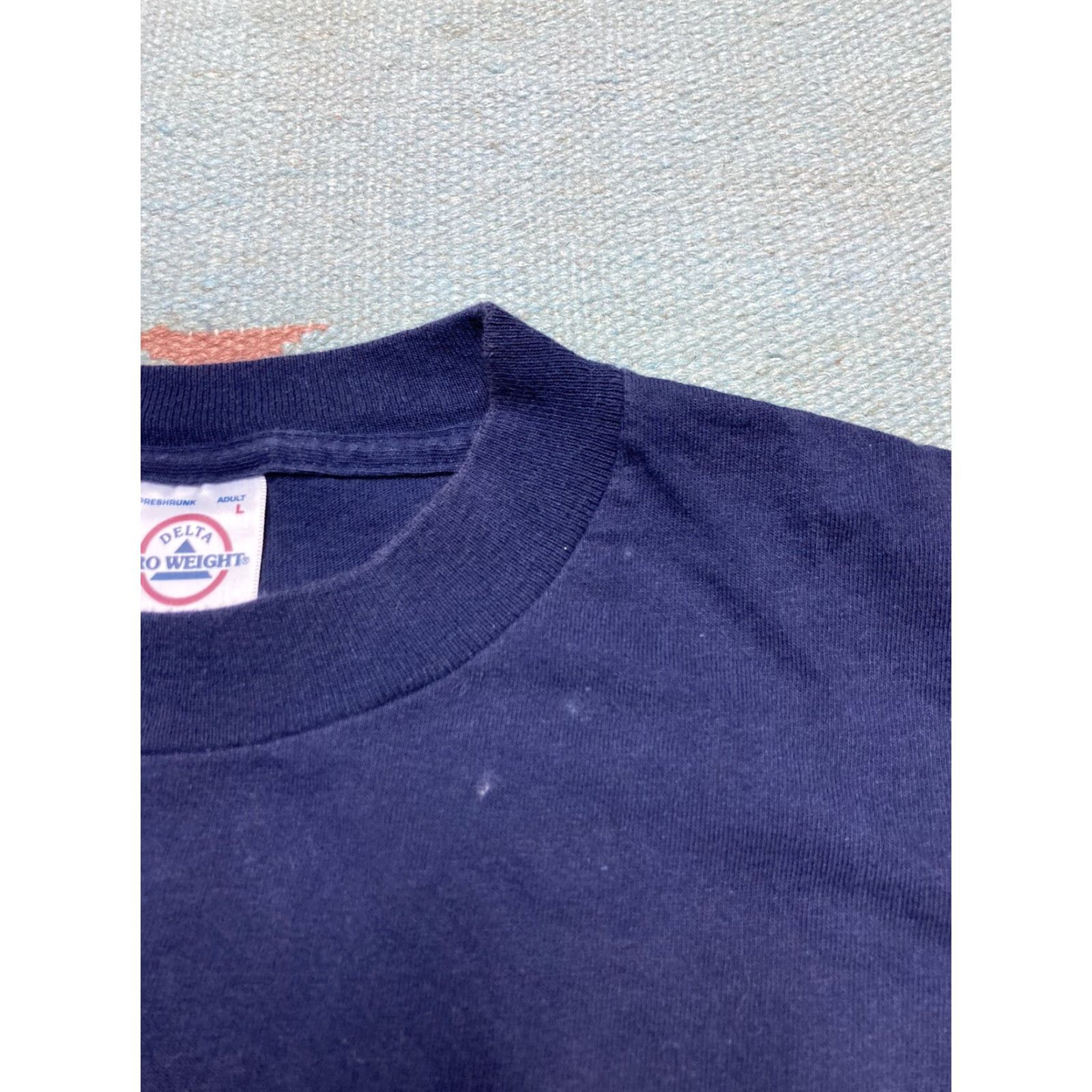 Vintage VINTAGE American quilters society Paducah Kentucky T-Shirt Men L Blue Graphic 2000s 90s Shirt Size US L / EU 52-54 / 3 - 5 Thumbnail
