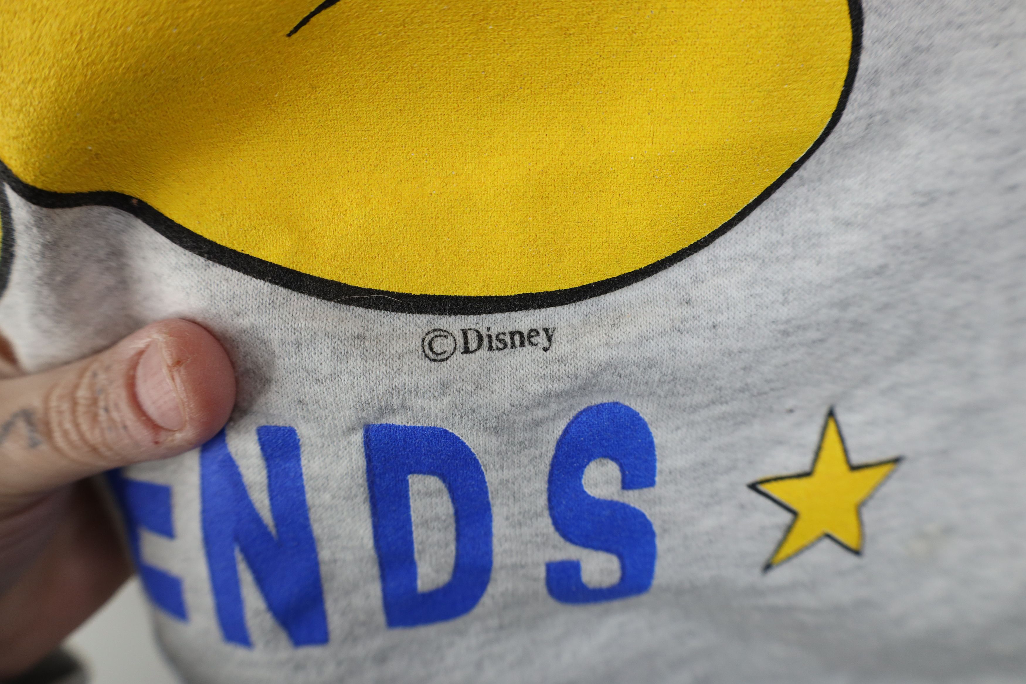 Disney Vintage 90s Disney Mickey Mouse Jumbo Legend Sweatshirt Size XL / US 12-14 / IT 48-50 - 5 Thumbnail