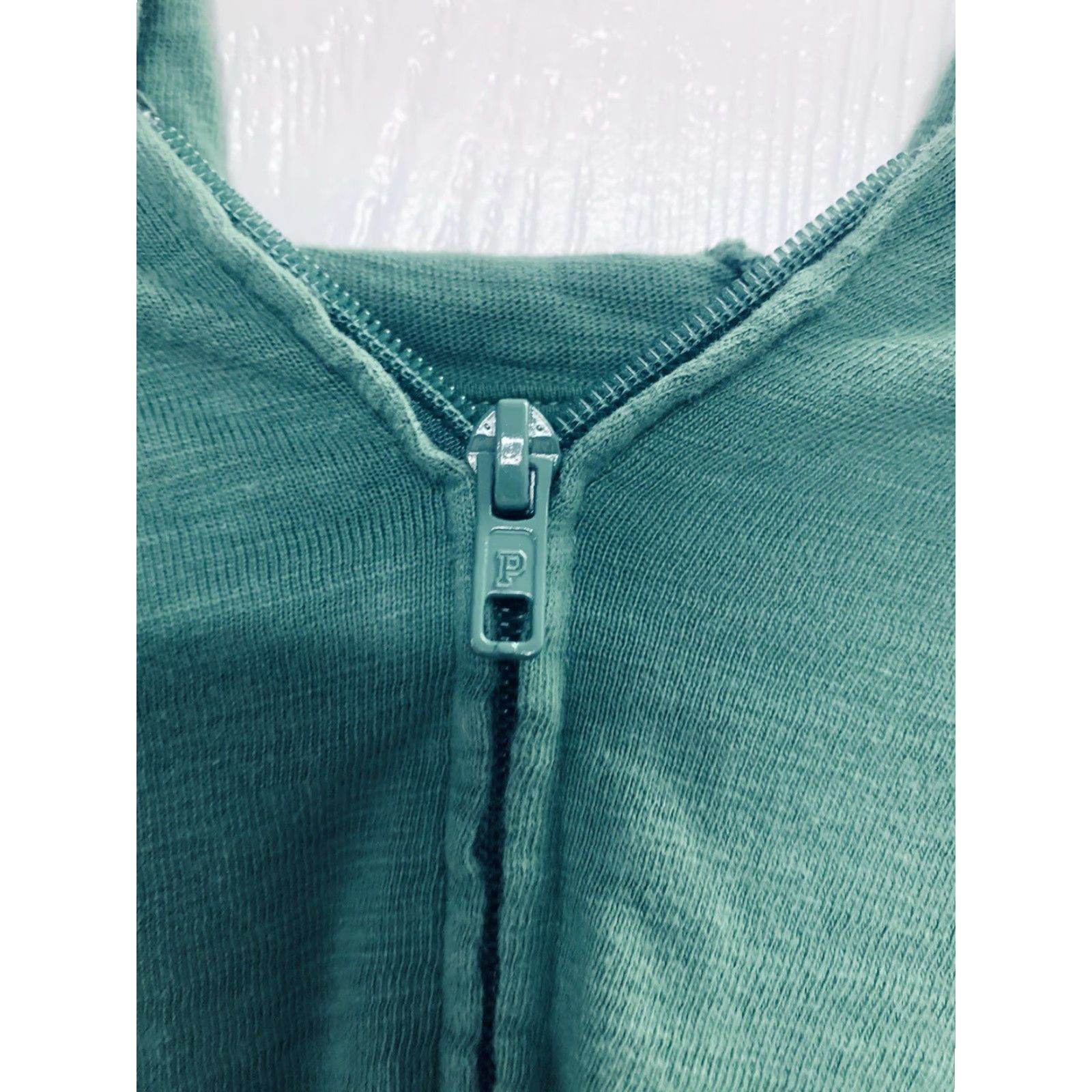 Victoria's Secret Victoria's Secret PINK Full Zip Hoodie Crop Top M Green Long Sleeve Solid Ladies Womens 9? Size M / US 6-8 / IT 42-44 - 2 Thumbnail
