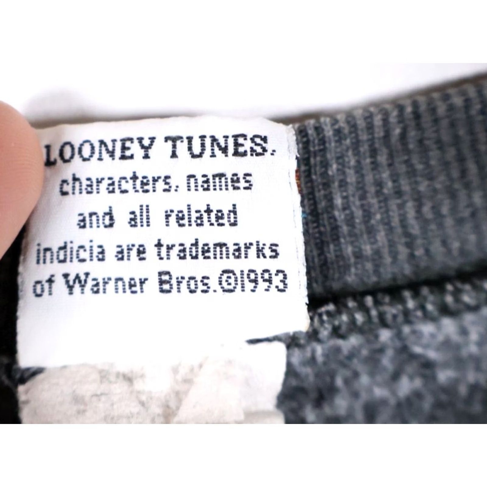 Vintage VINTAGE Looney Tunes Sweatshirt Mens Regular Medium Gray 1993 Tweety Sylvester Graphic Print Boxy Fit Size US M / EU 48-50 / 2 - 5 Thumbnail