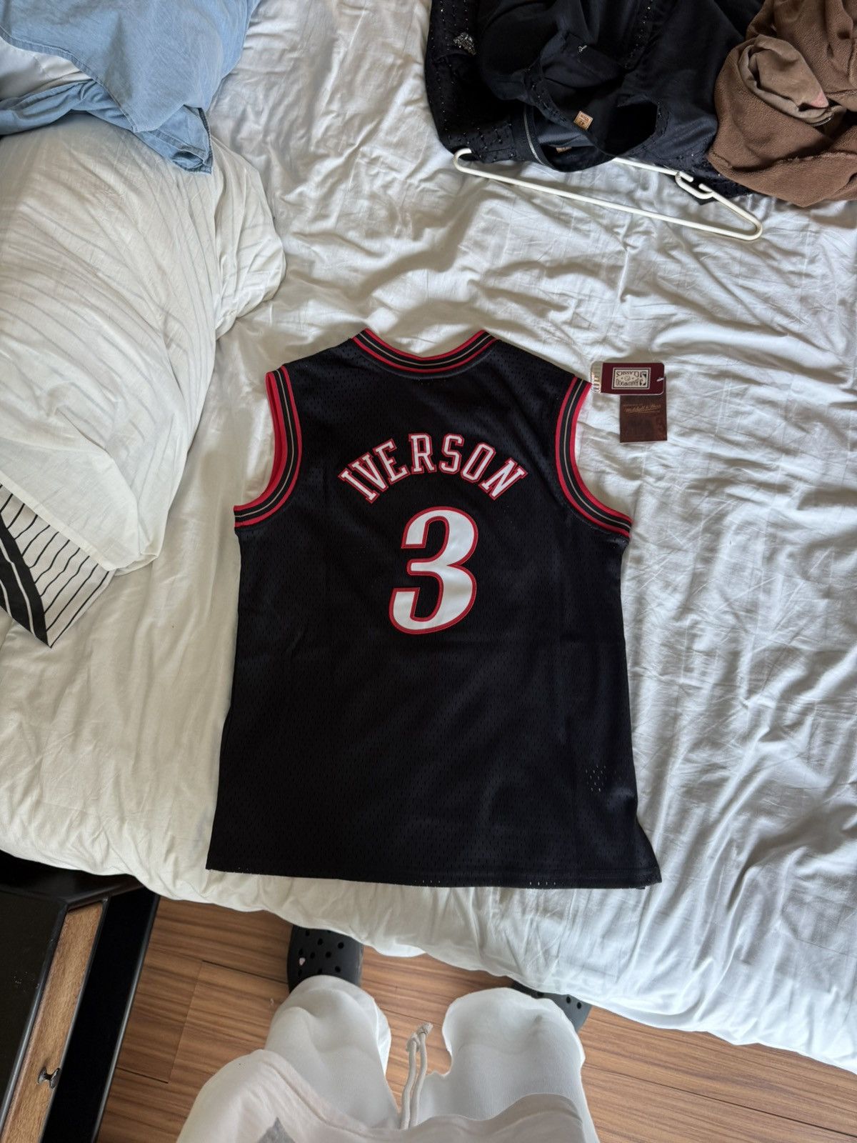 Mitchell & Ness Mitchell & Ness Allen Iverson Swingman Collection jersey Size US S / EU 44-46 / 1 - 2 Thumbnail