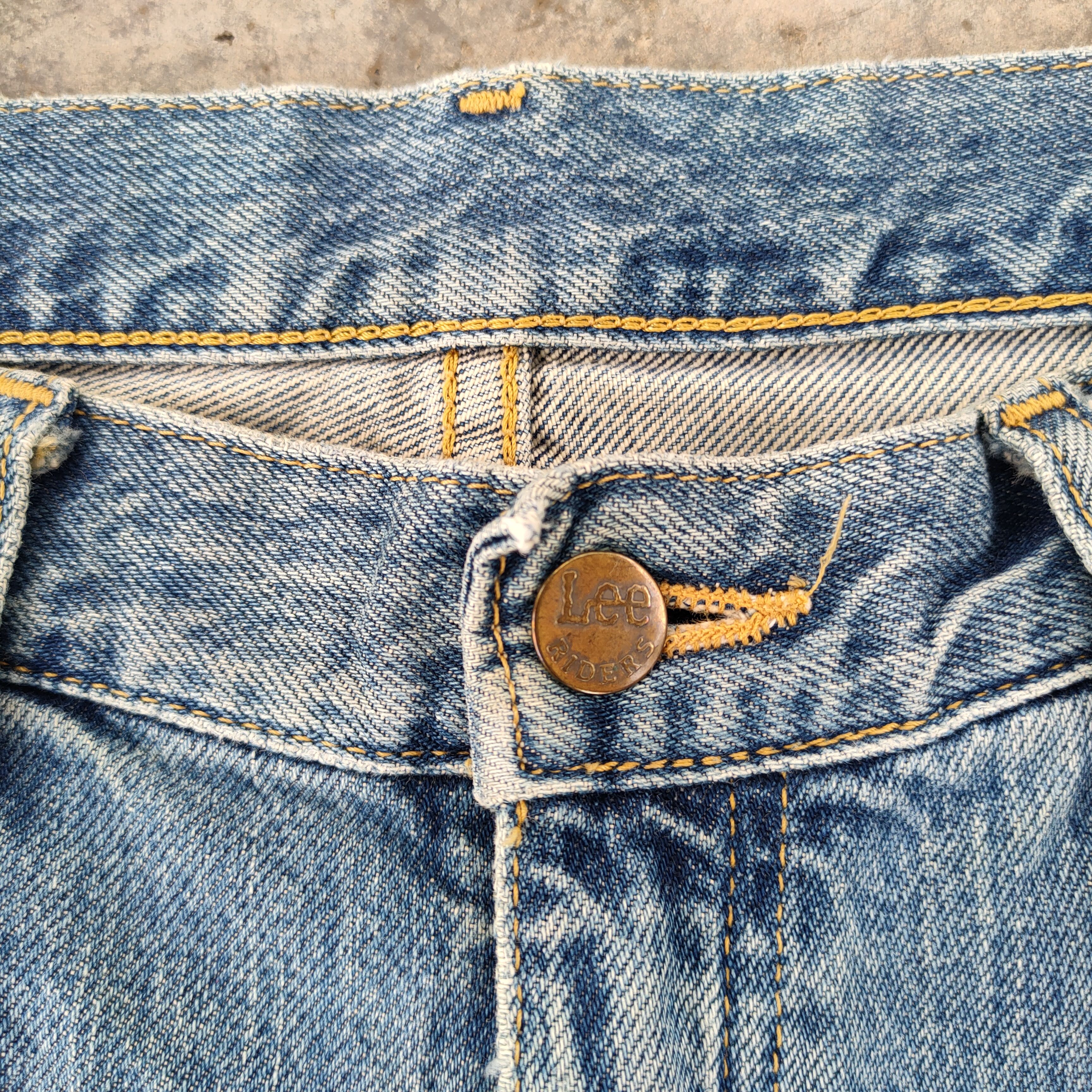 Lee flare Lee riders vintage denim ripped jeans pants Size US 32 / EU 48 - 6 Thumbnail