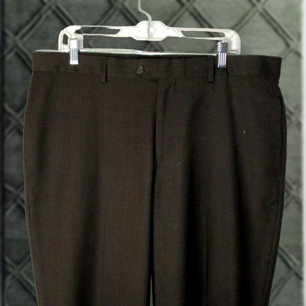 Van Heusen VAN HEUSEN Brown Dress Pants Men 38W 32L Flat Front Zipper Belt Loops 5-Pocket Regular Width Straight Dye Size US 38 / EU 54 - 1 Thumbnail