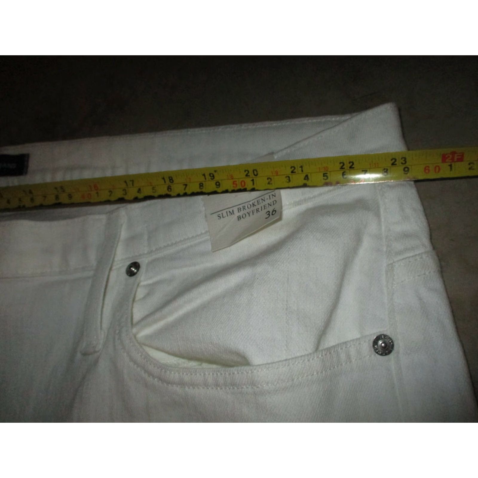 J.Crew J.CREW White Slim Broken-In Boyfriend Denim Jeans Women's 42W 29L NWT Modern Slimming 5-Pocket Design Size 42 Waist High Rise Womens Jeans Size 28" / US 6 / IT 42 - 7 Thumbnail