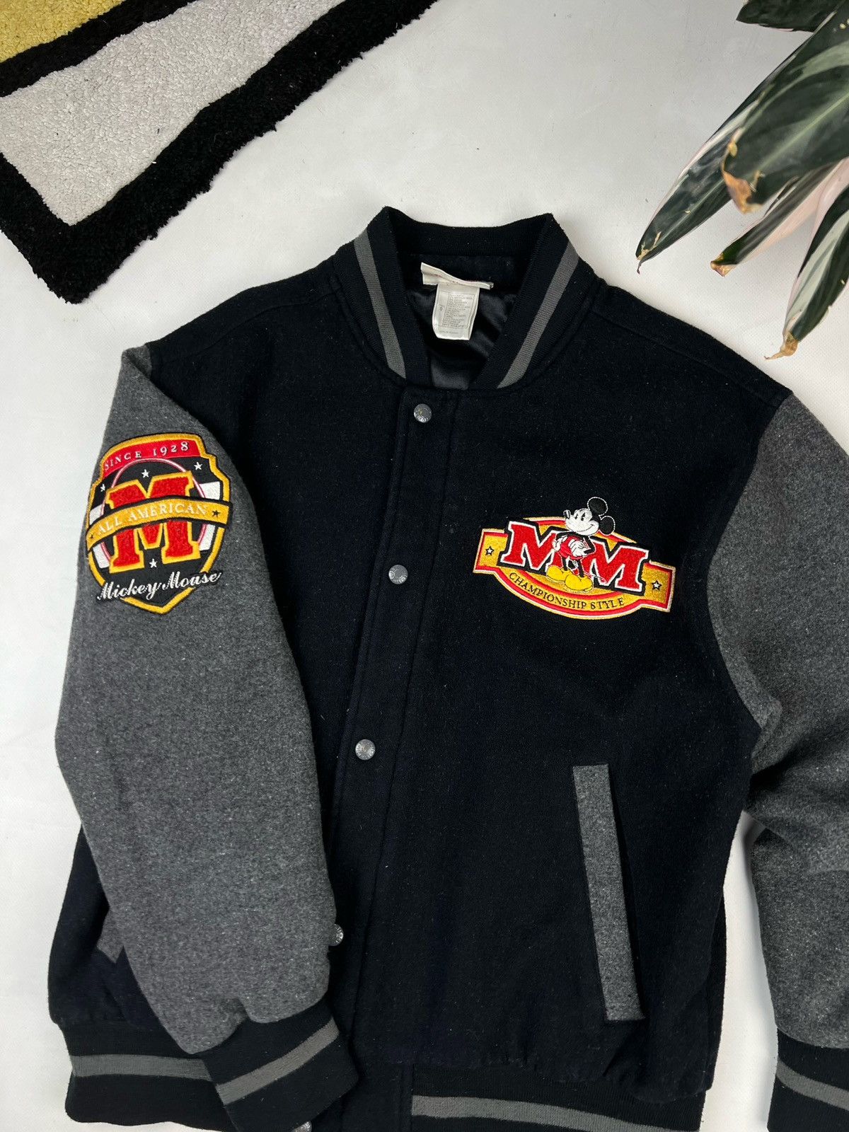 Disney × Vintage Mickey Mouse bomber Vintage denim jacket 90s Oversize Size US S / EU 44-46 / 1 - 3 Thumbnail
